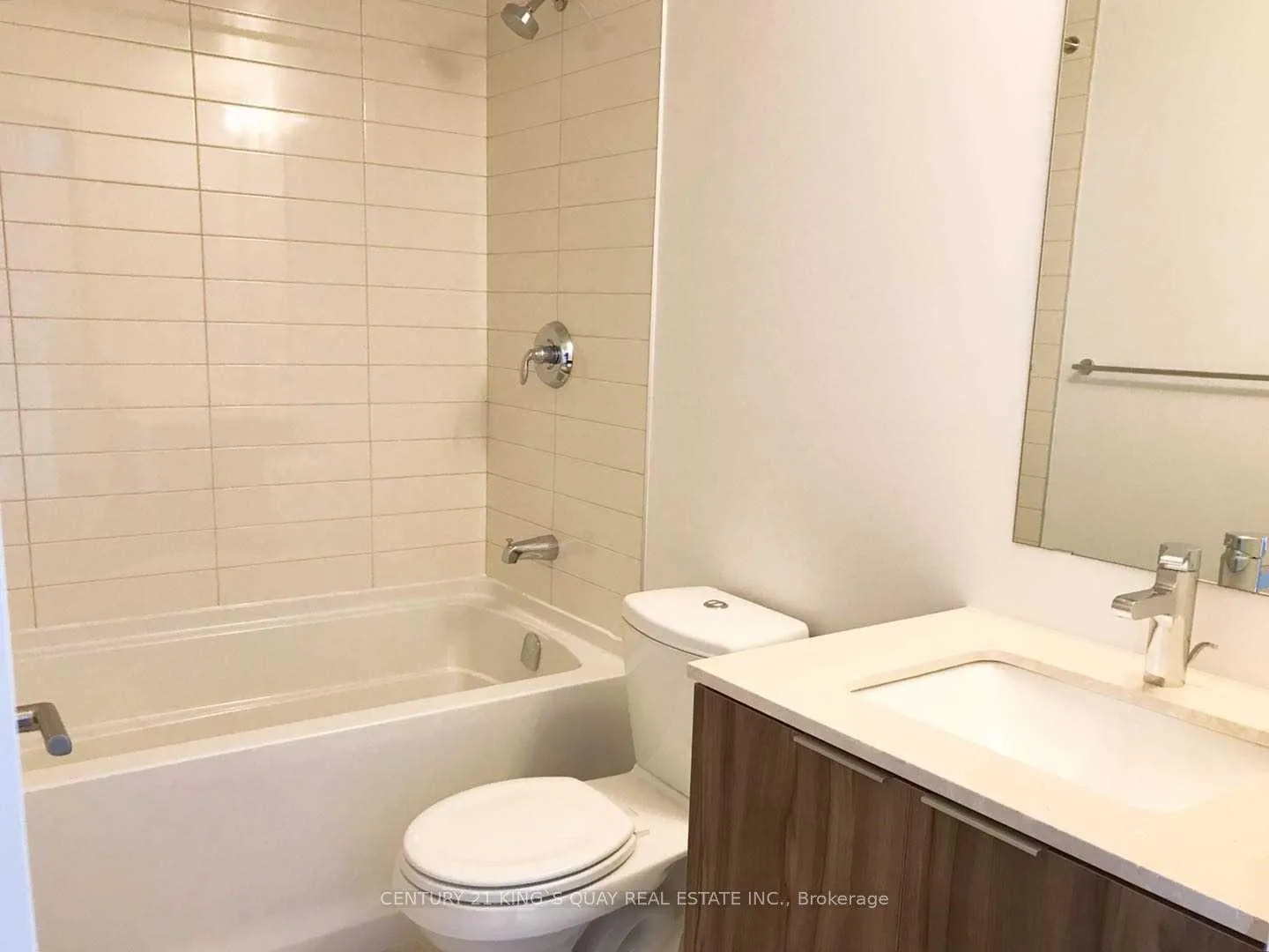 Photo 18 of Unit 2413, 11 Wellesley Street W, Toronto, Bay Street Corridor — HOMEH