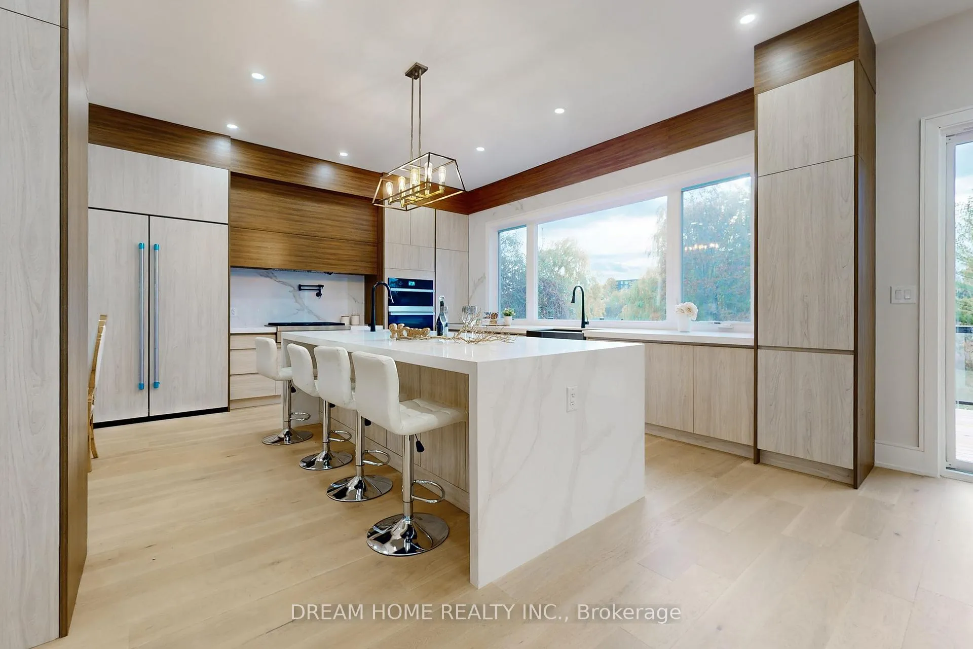 Photo 8 of 28 Scott Street, Whitby, Blue Grass Meadows — HOMEH
