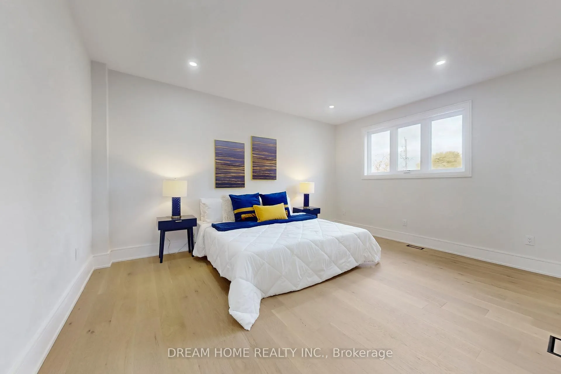 Photo 28 of 28 Scott Street, Whitby, Blue Grass Meadows — HOMEH