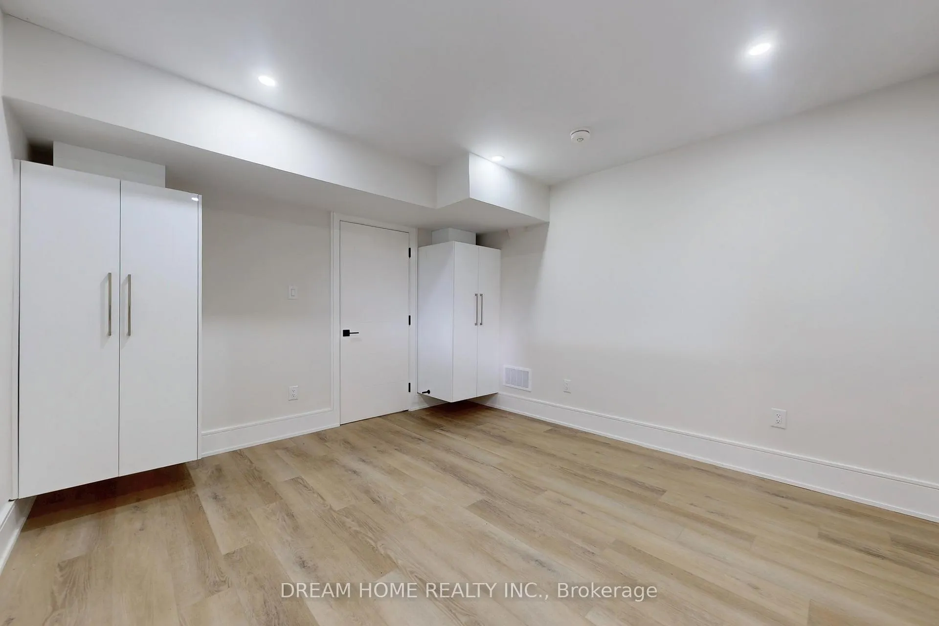 Photo 36 of 28 Scott Street, Whitby, Blue Grass Meadows — HOMEH