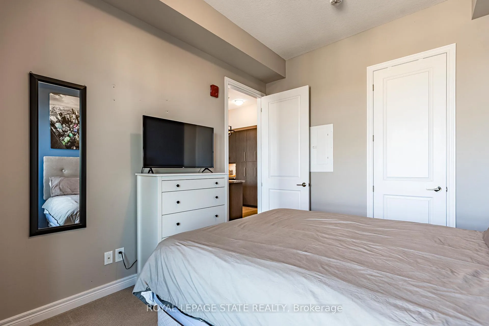 Photo 18 of Unit 609, 40 Esplanade Lane, Grimsby, Grimsby Beach — HOMEH