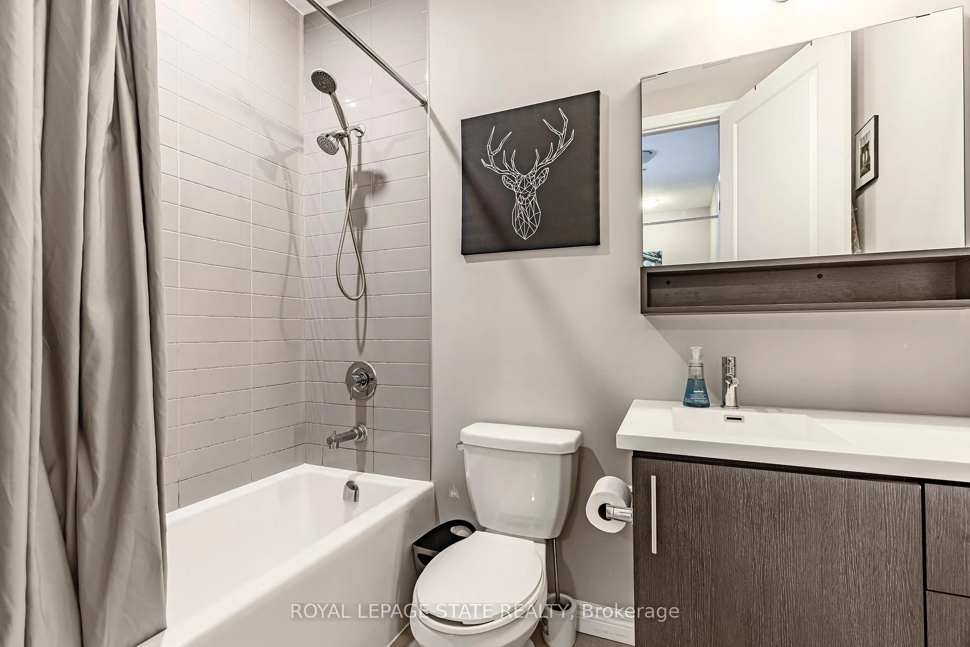 Photo 19 of Unit 609, 40 Esplanade Lane, Grimsby, Grimsby Beach — HOMEH