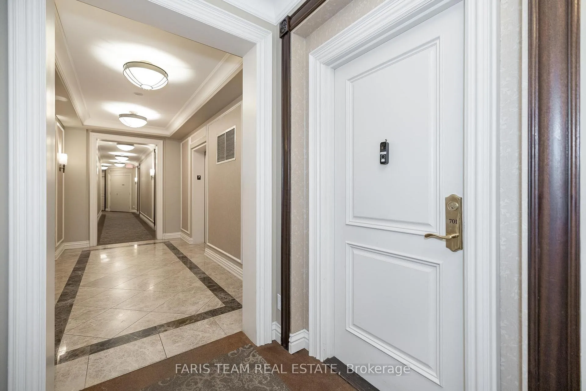 Photo 4 of Unit 701, 9235 Jane Street, Vaughan, Maple — HOMEH