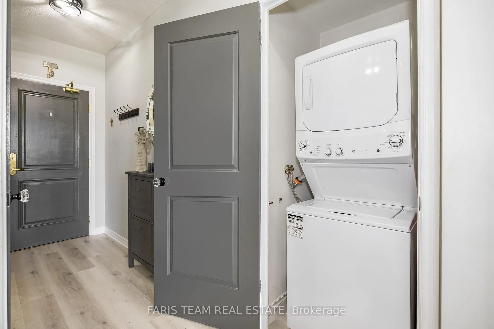 Photo 17 of Unit 701, 9235 Jane Street, Vaughan, Maple — HOMEH