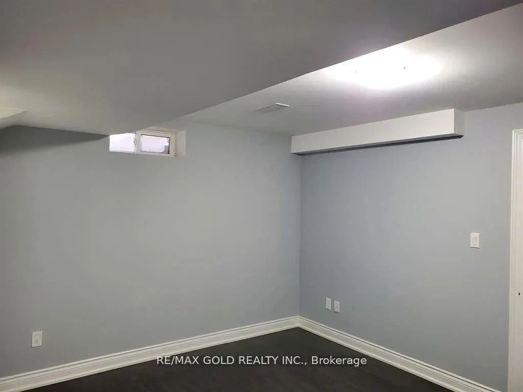 Photo 15 of Unit Bsmt, 4 Peace Walk Road, Markham, Cornell — HOMEH