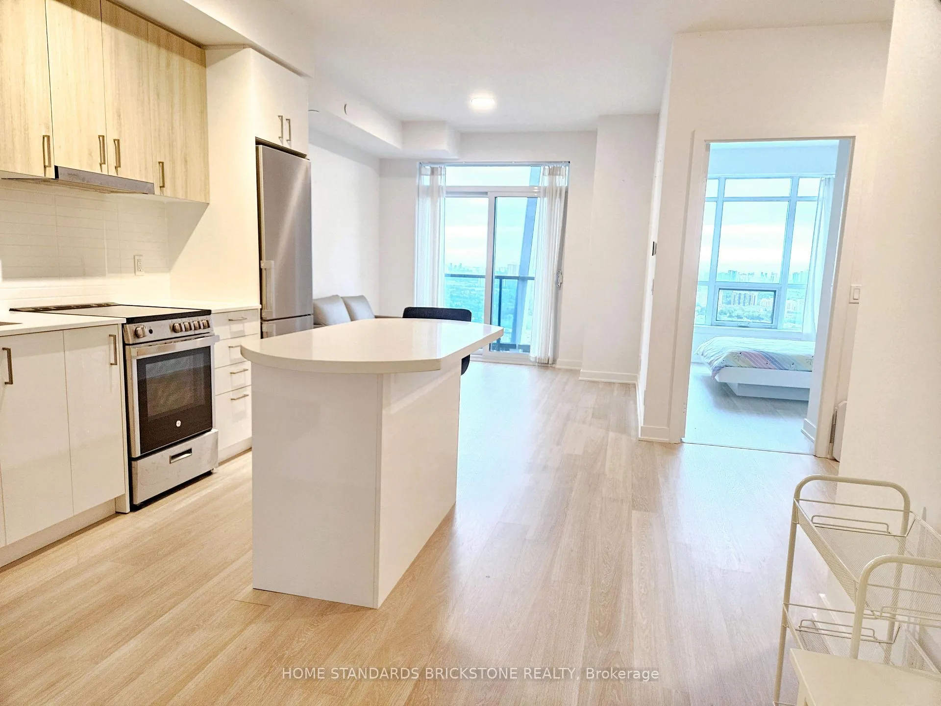 Photo 1 of Unit B2801, 50 Upper Mall Way, Vaughan, Brownridge — HOMEH