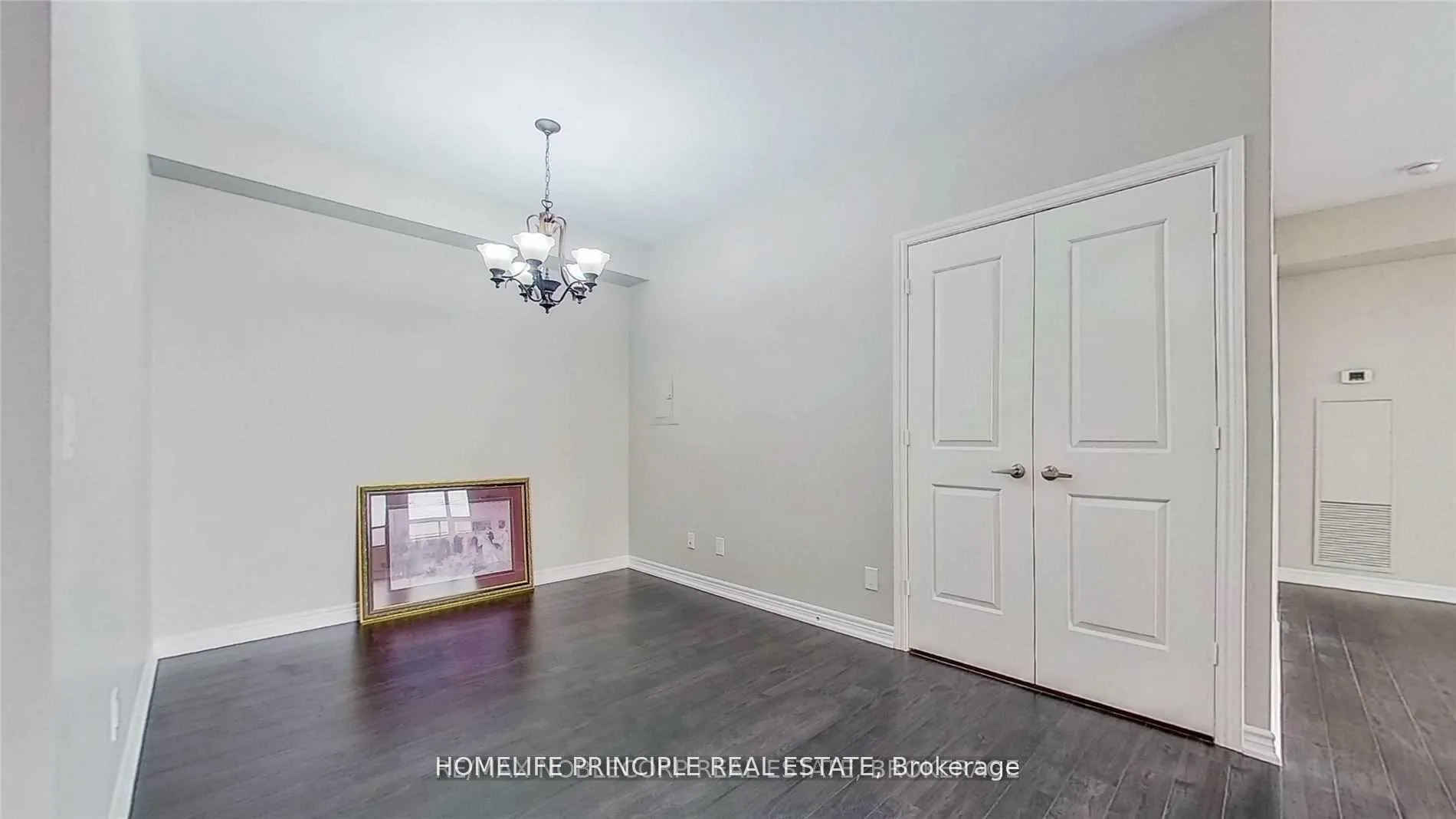 Photo 11 of Unit 910, 9245 Jane Street, Vaughan, Maple — HOMEH