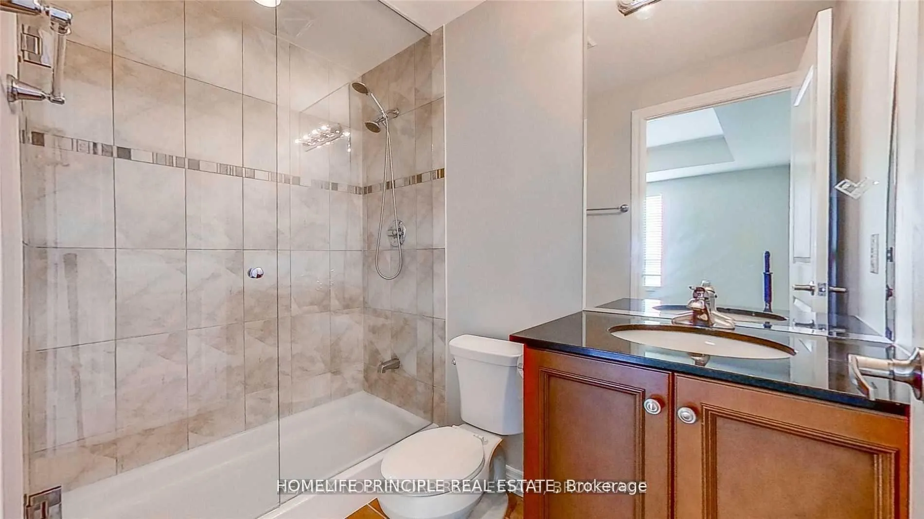 Photo 23 of Unit 910, 9245 Jane Street, Vaughan, Maple — HOMEH