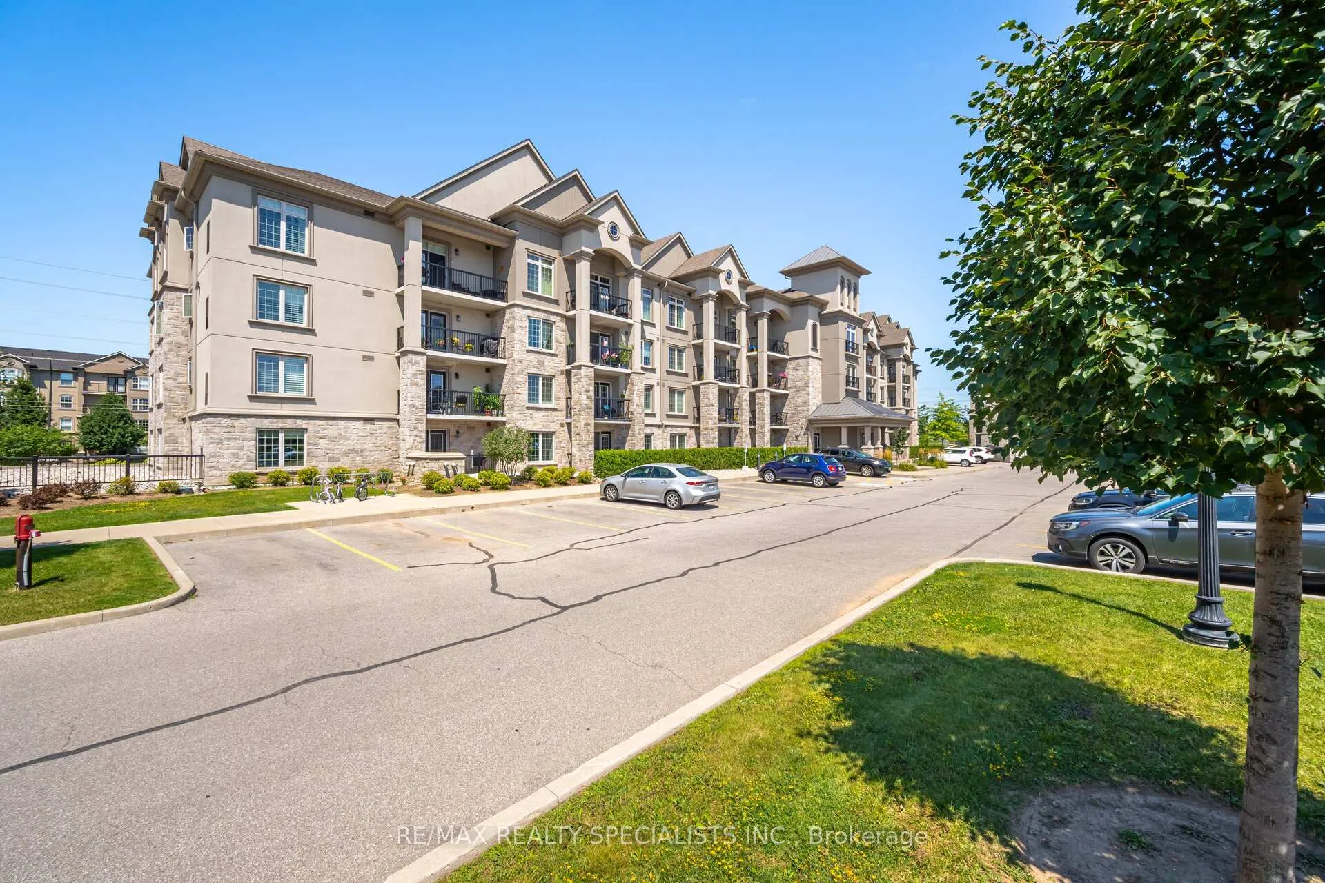 Photo 3 of Unit 107, 1460 Main Street E, Milton, Dempsey — HOMEH