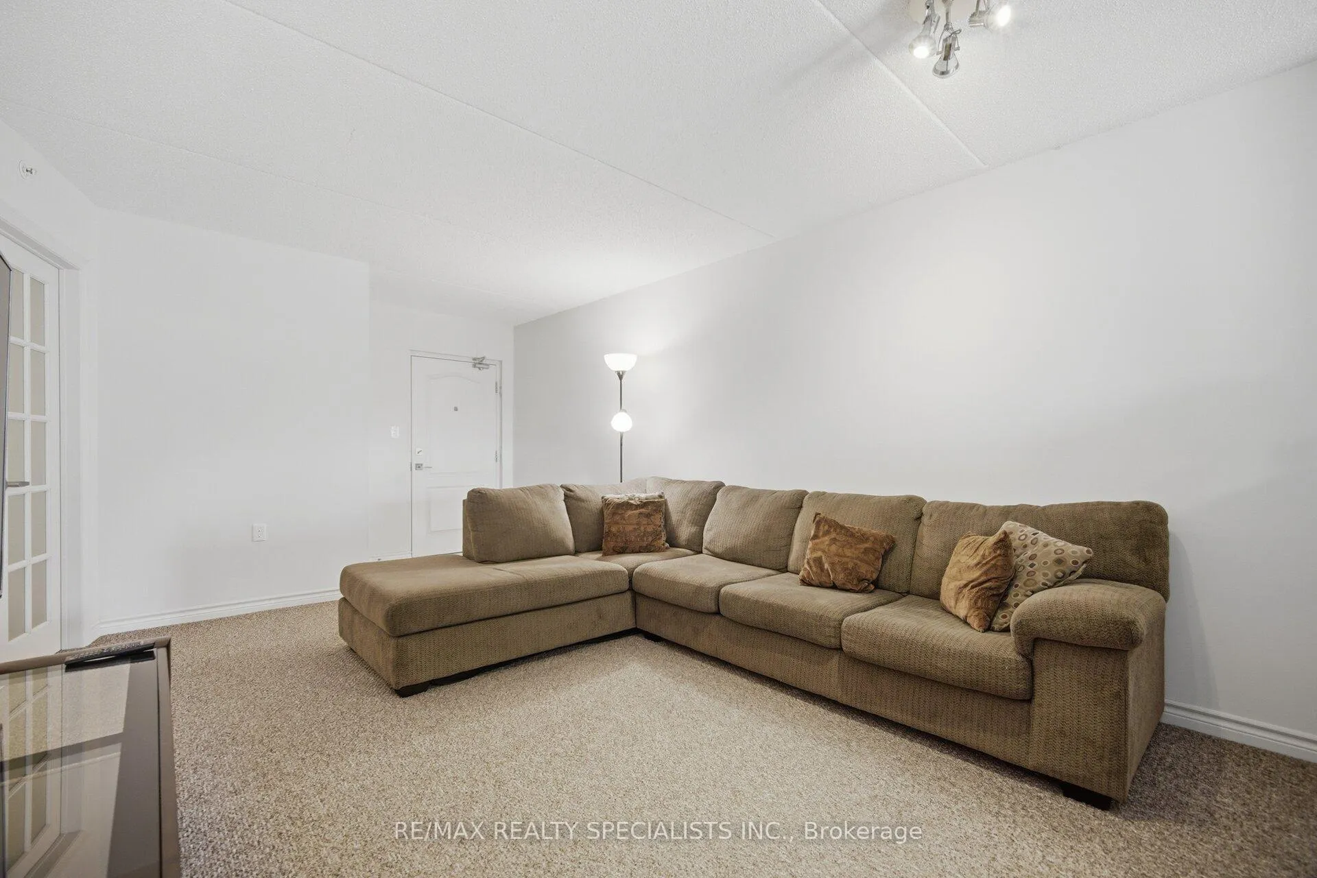 Photo 8 of Unit 107, 1460 Main Street E, Milton, Dempsey — HOMEH