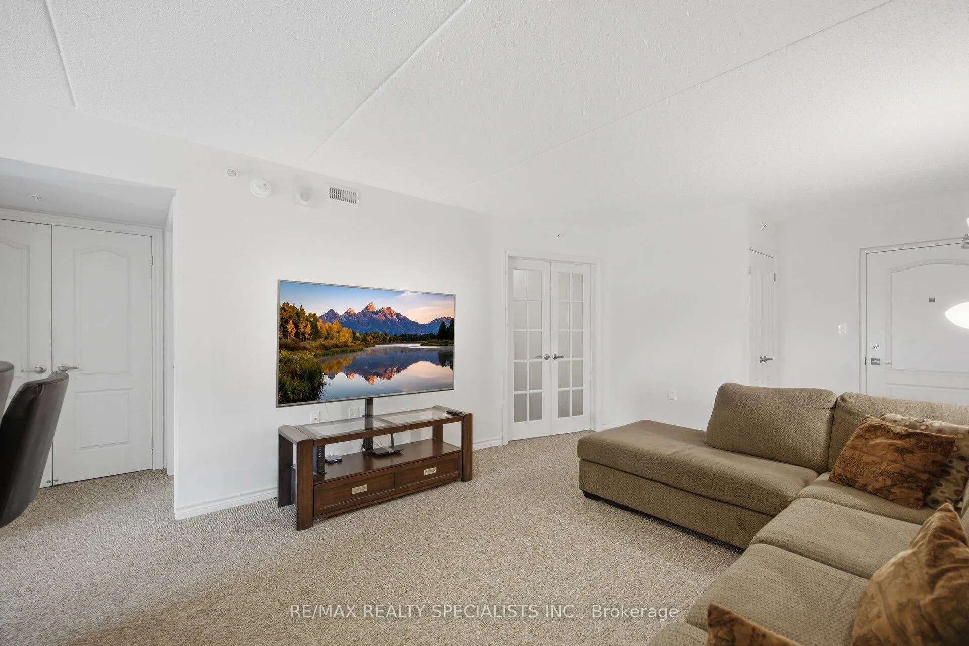 Photo 9 of Unit 107, 1460 Main Street E, Milton, Dempsey — HOMEH