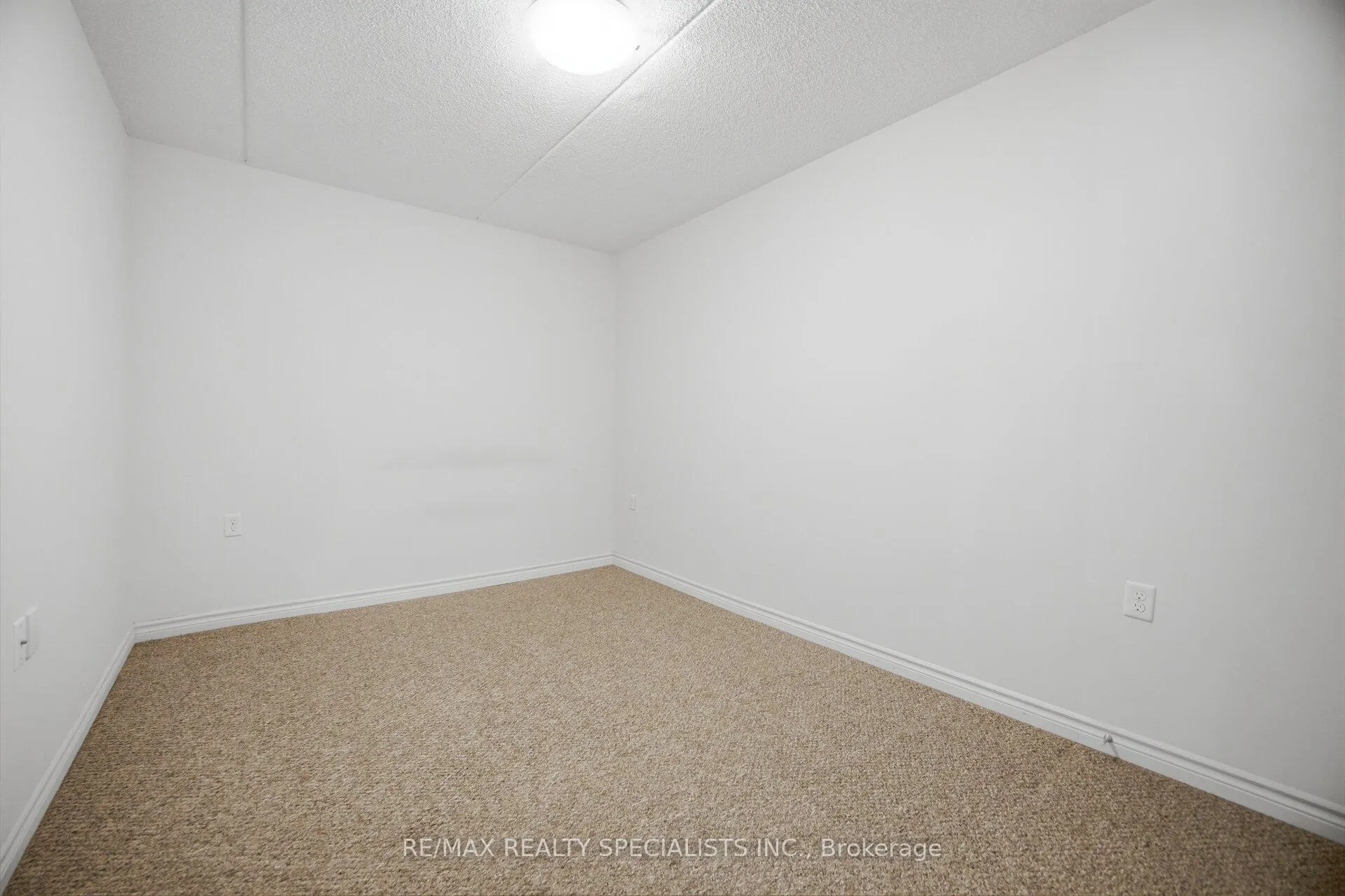 Photo 20 of Unit 107, 1460 Main Street E, Milton, Dempsey — HOMEH