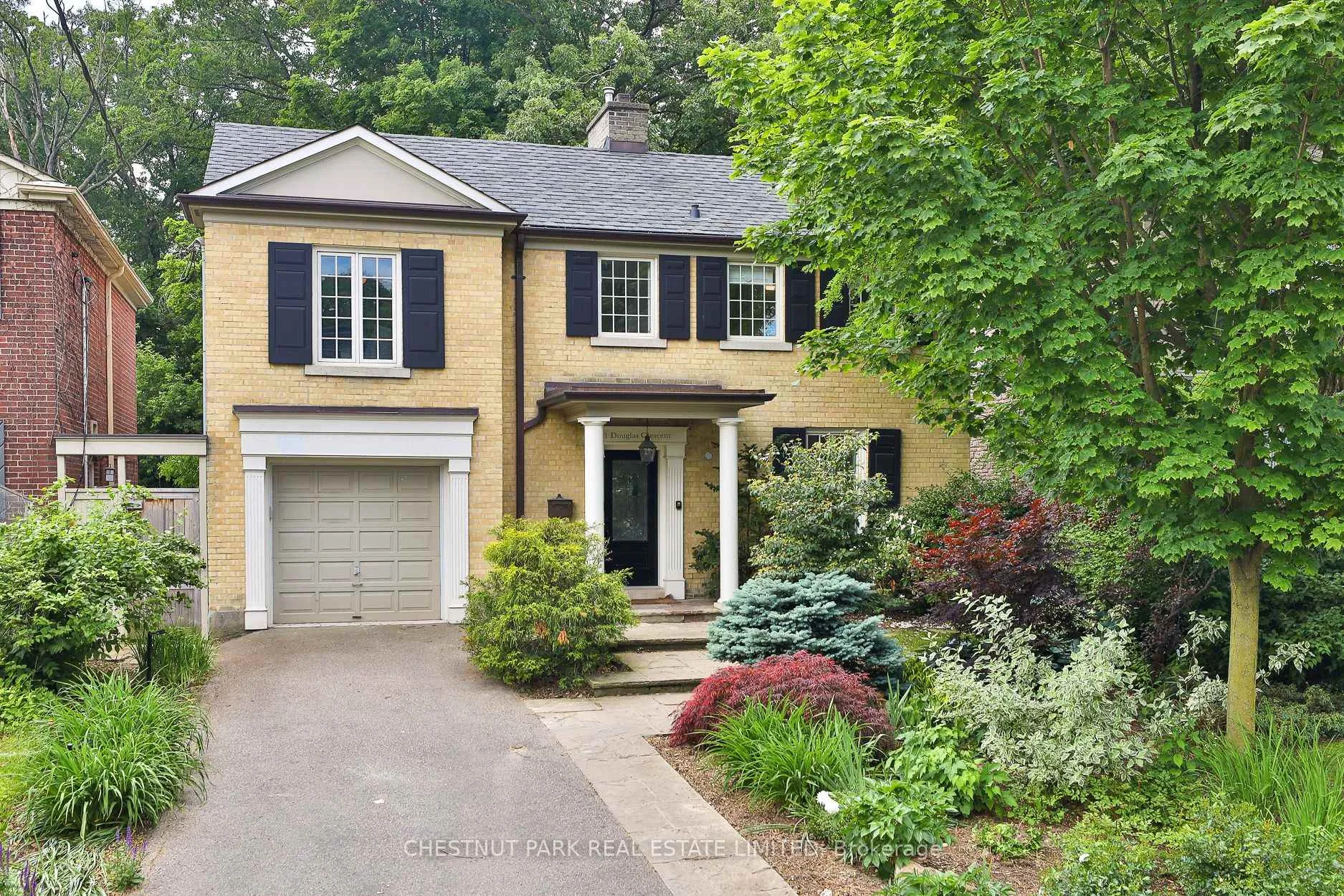 Front of 21 Douglas Crescent