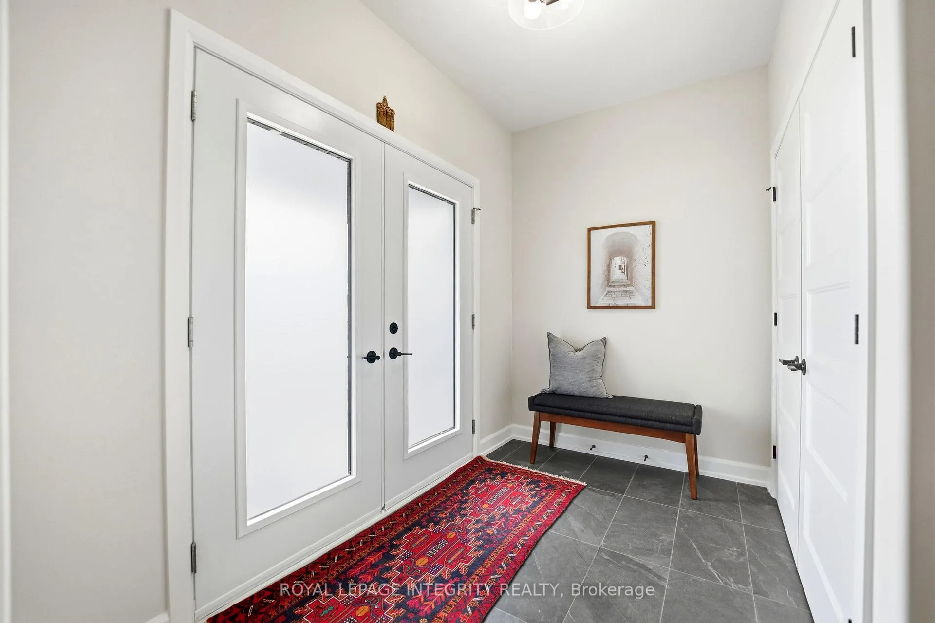Photo 2 of 451 Moonlight Drive, Russell, Russell Twp — HOMEH