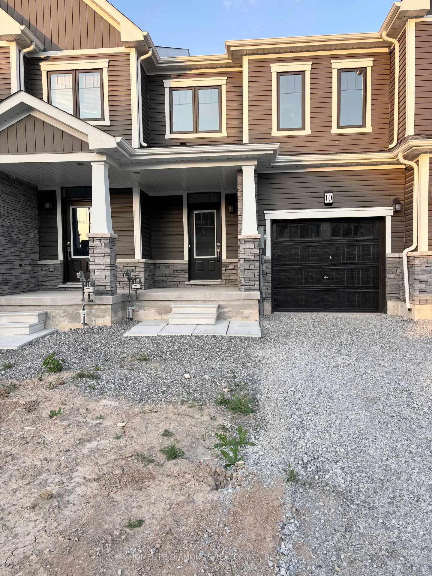 Photo 1 of 10 Higgins Avenue, Thorold, Hurricane/Merrittville — HOMEH