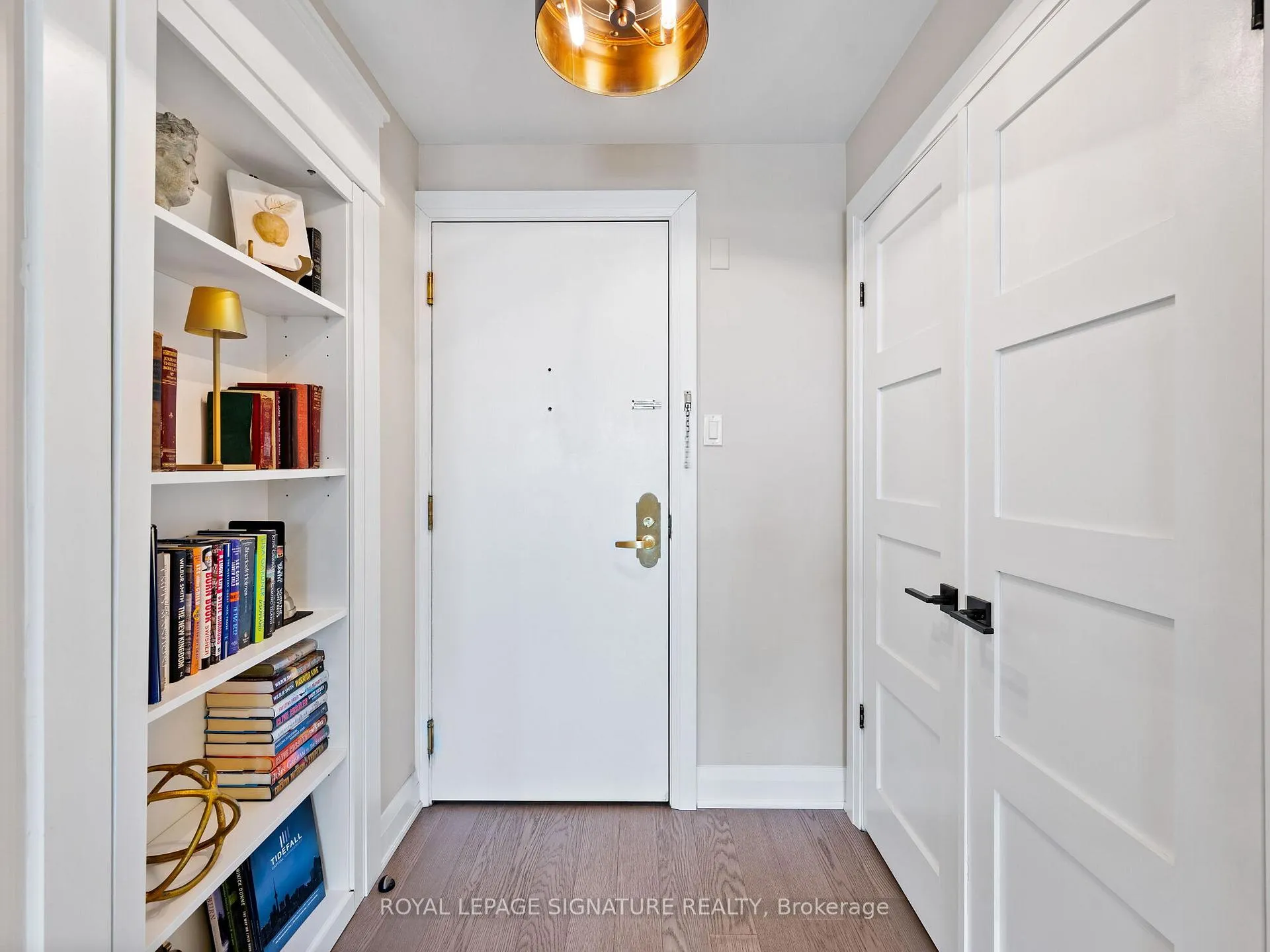 Photo 3 of Unit 421, 1210 Don Mills Road, North York, Banbury-Don Mills — HOMEH