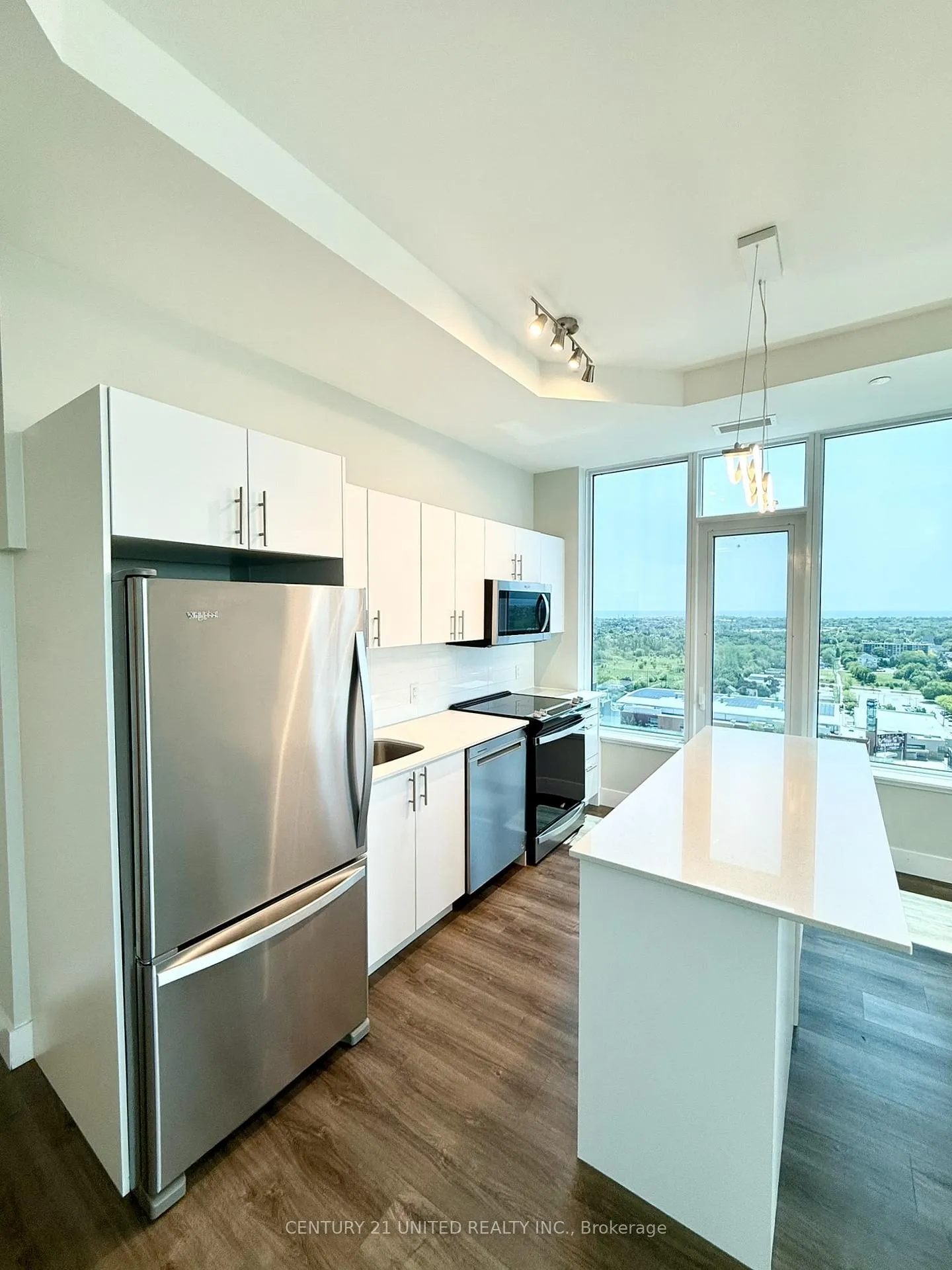 Photo 4 of Unit 1902, 80 Bond Street E, Oshawa, Central — HOMEH