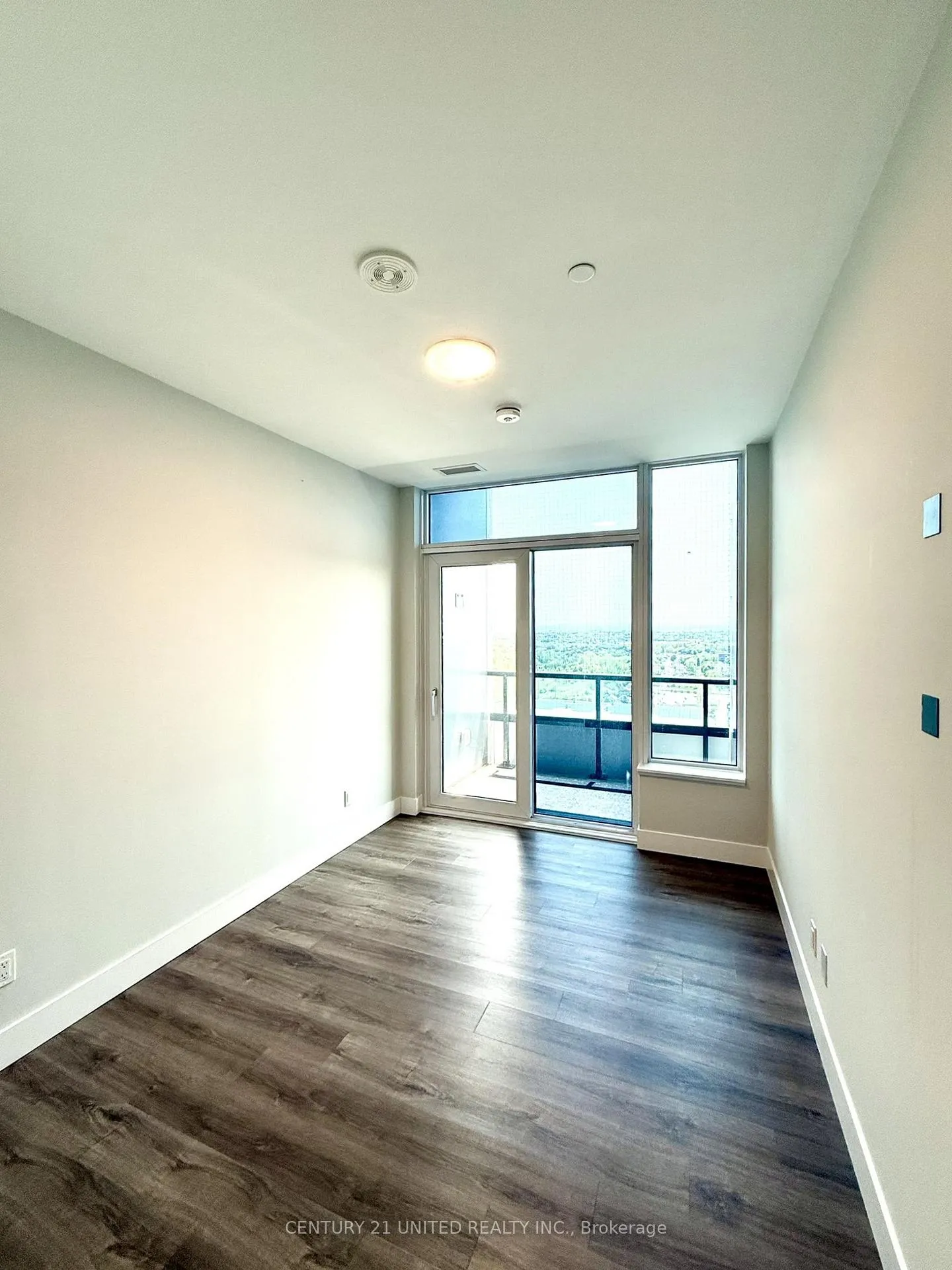 Photo 6 of Unit 1902, 80 Bond Street E, Oshawa, Central — HOMEH