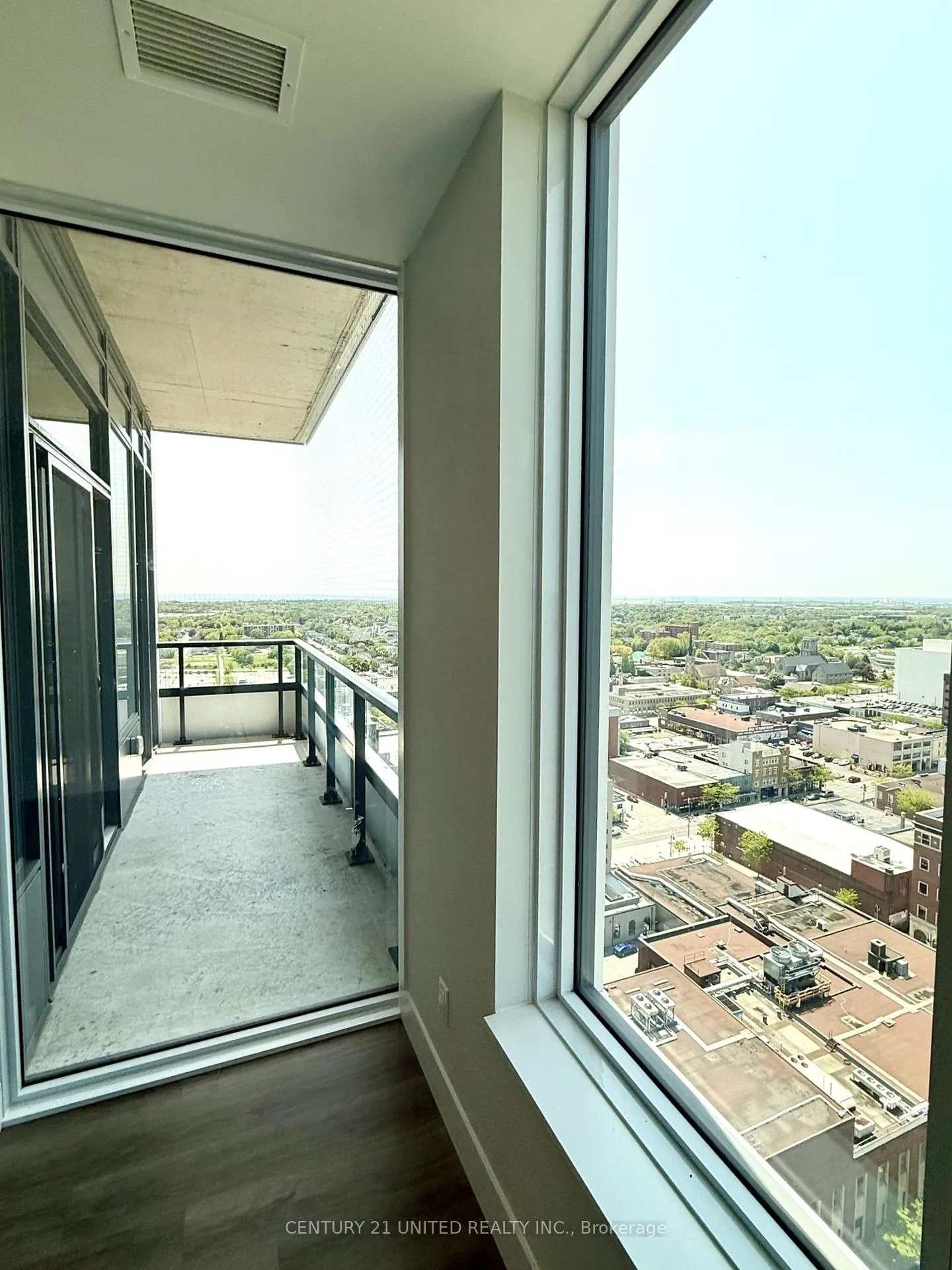 Photo 9 of Unit 1902, 80 Bond Street E, Oshawa, Central — HOMEH