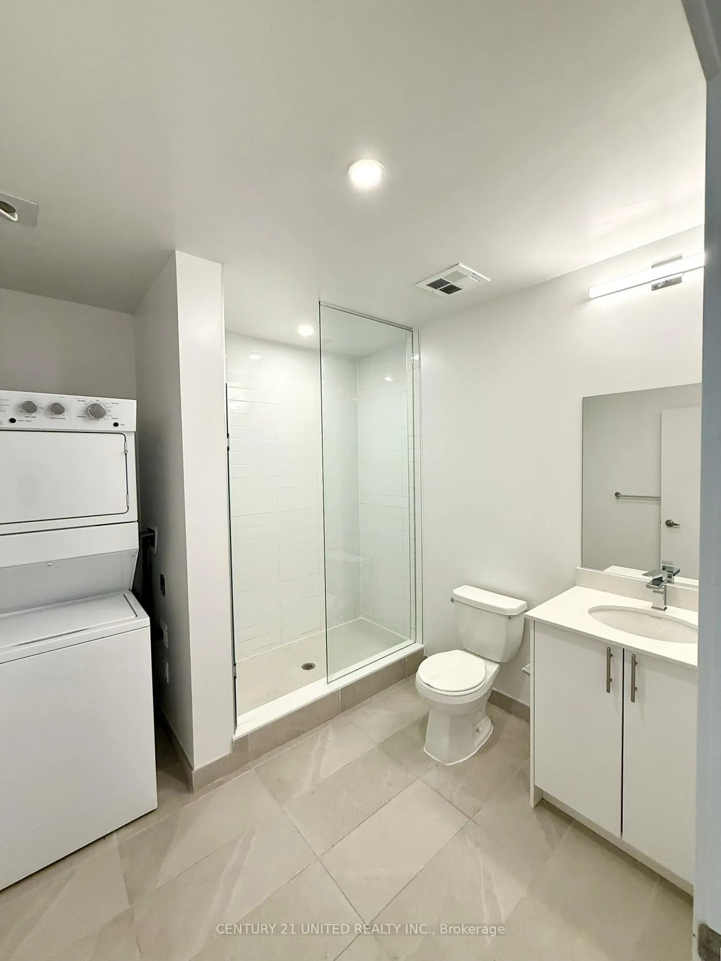 Photo 10 of Unit 1902, 80 Bond Street E, Oshawa, Central — HOMEH
