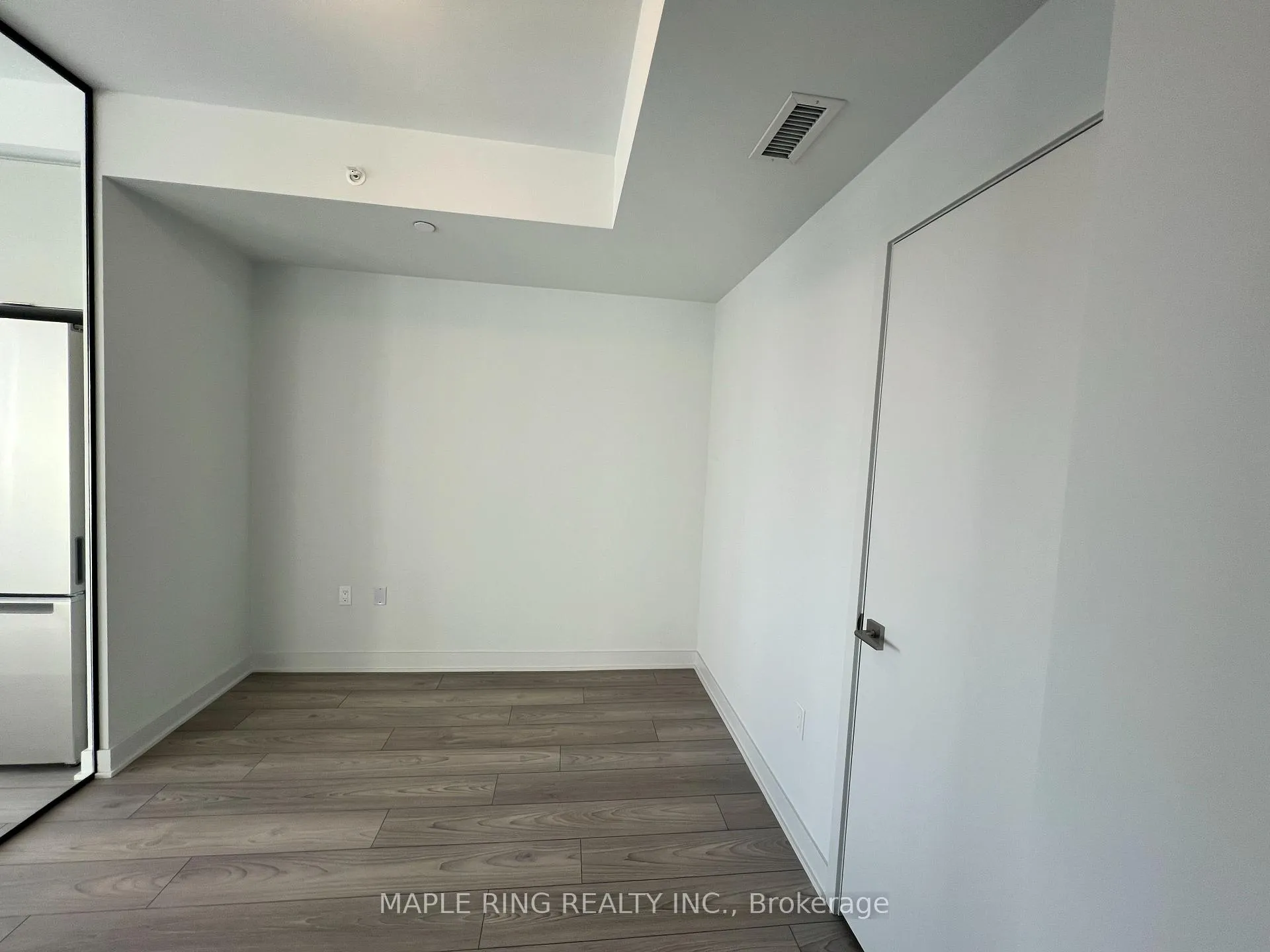 Photo 6 of Unit 1608, 2920 Highway 7 Road, Vaughan, Concord — HOMEH