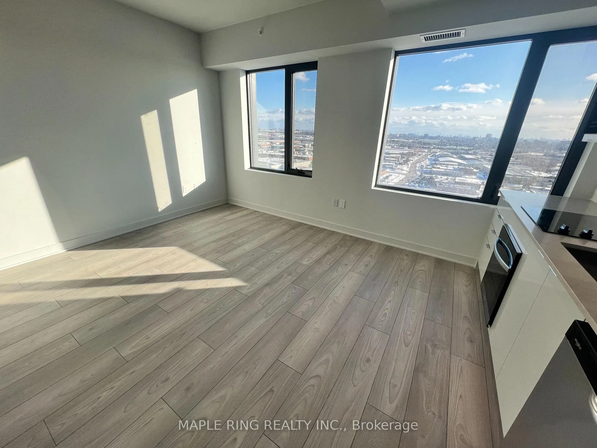Photo 9 of Unit 1608, 2920 Highway 7 Road, Vaughan, Concord — HOMEH