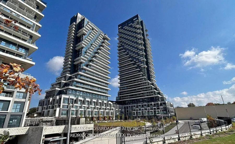 Front of Unit 2638, 20 Inn On The Park Drive