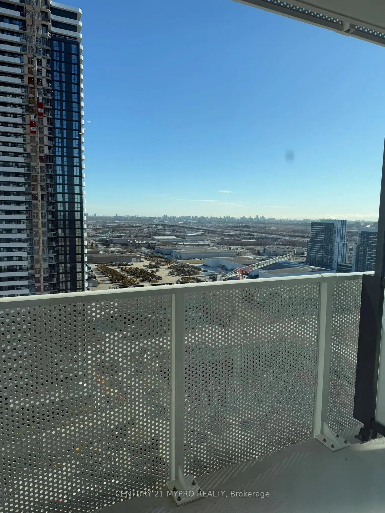 Photo 6 of Unit 2317, 195 Commerce Street, Vaughan, Vaughan Corporate Centre — HOMEH