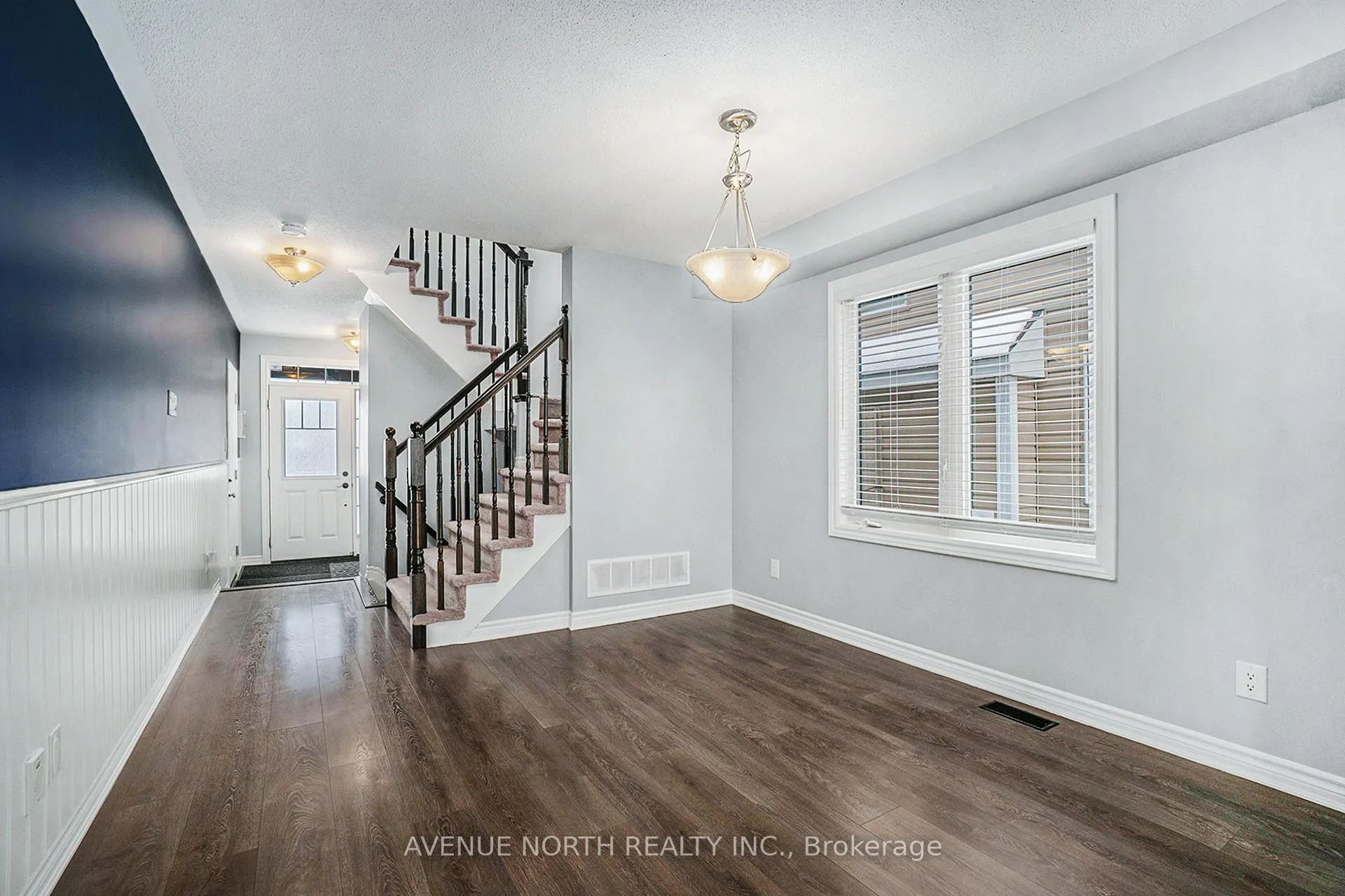 Photo 5 of 149 Mandalay Street, Ottawa, Avalon West — HOMEH