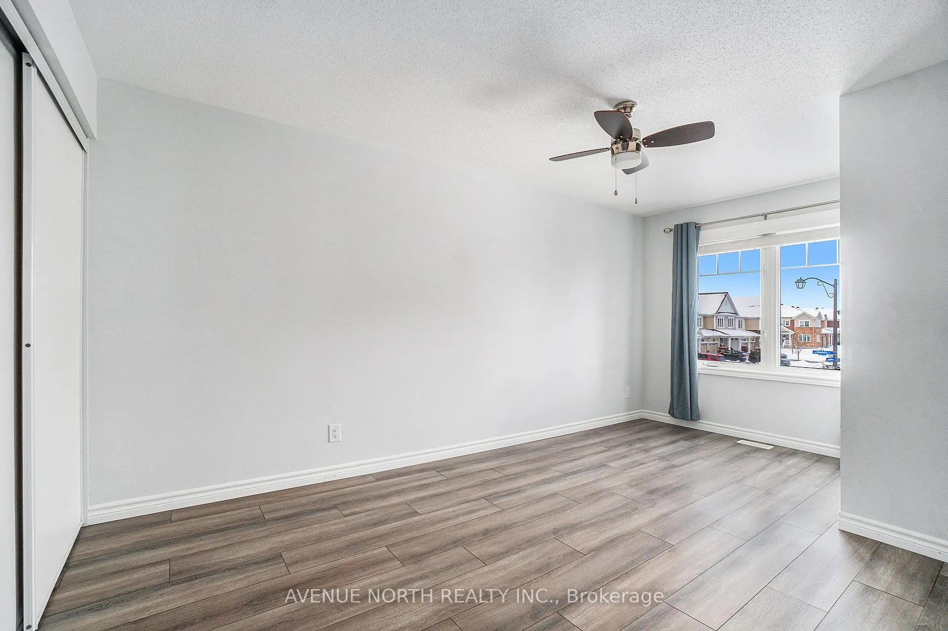 Photo 16 of 149 Mandalay Street, Ottawa, Avalon West — HOMEH