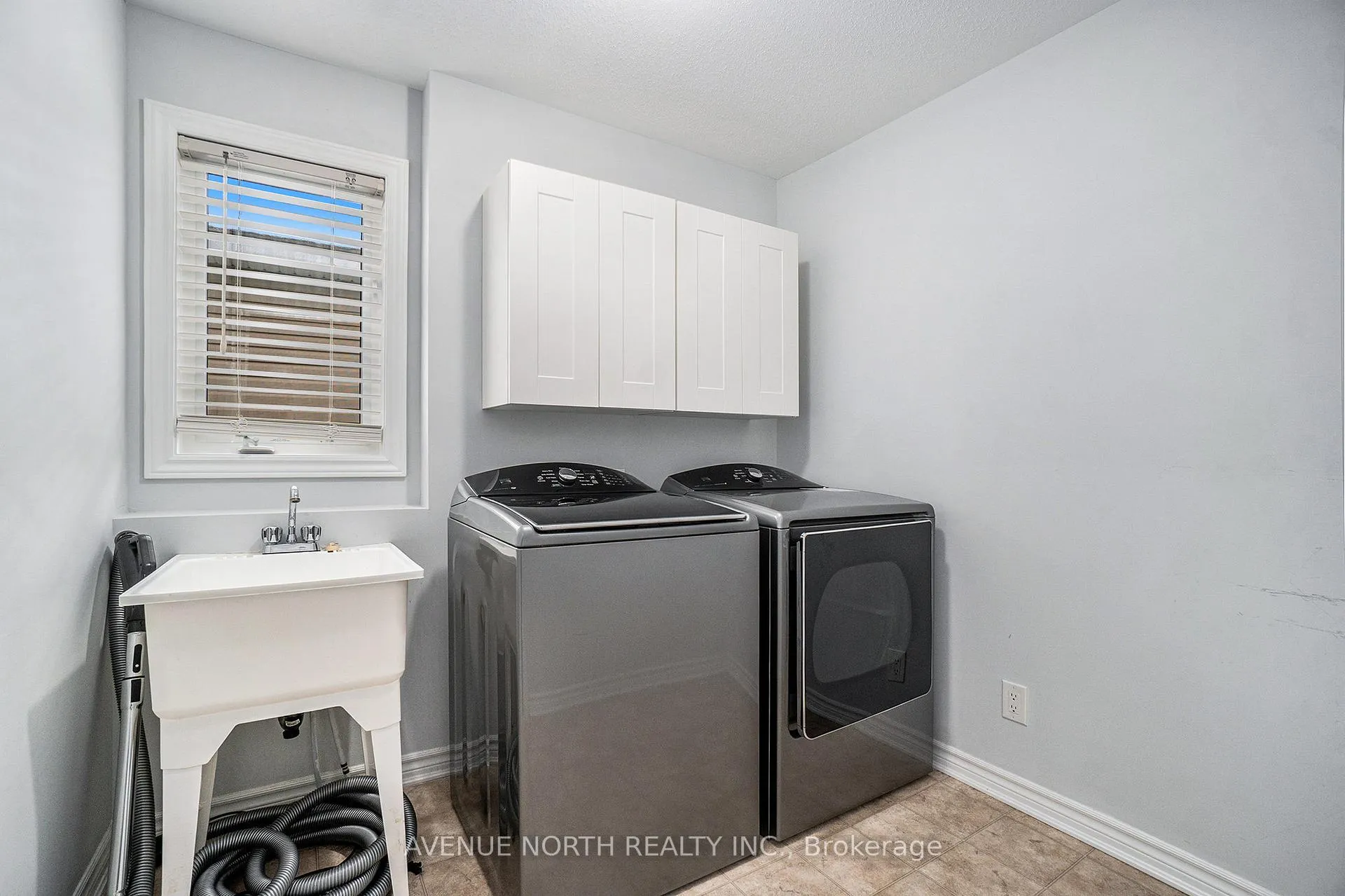 Photo 17 of 149 Mandalay Street, Ottawa, Avalon West — HOMEH