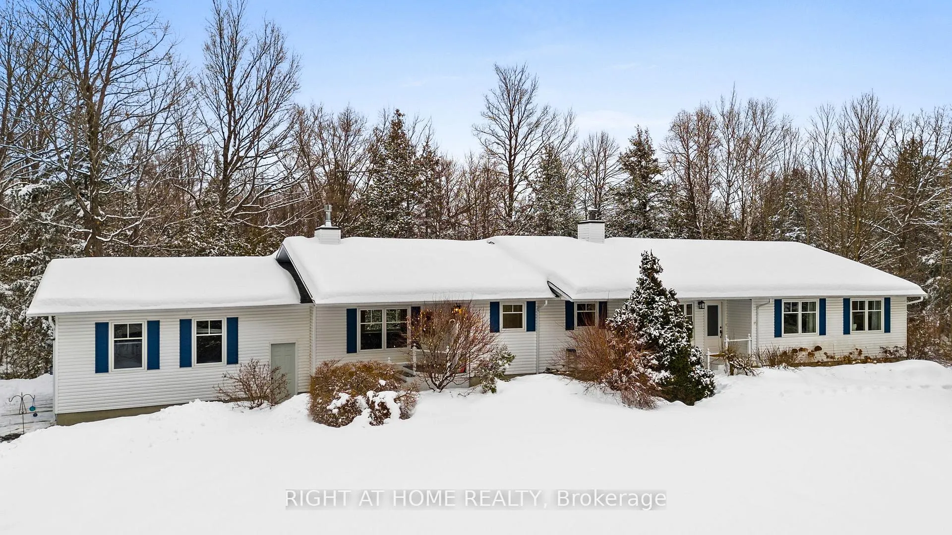 Photo 2 of 360 MCGREGOR Dr, Carleton Place, Beckwith Twp — HOMEH