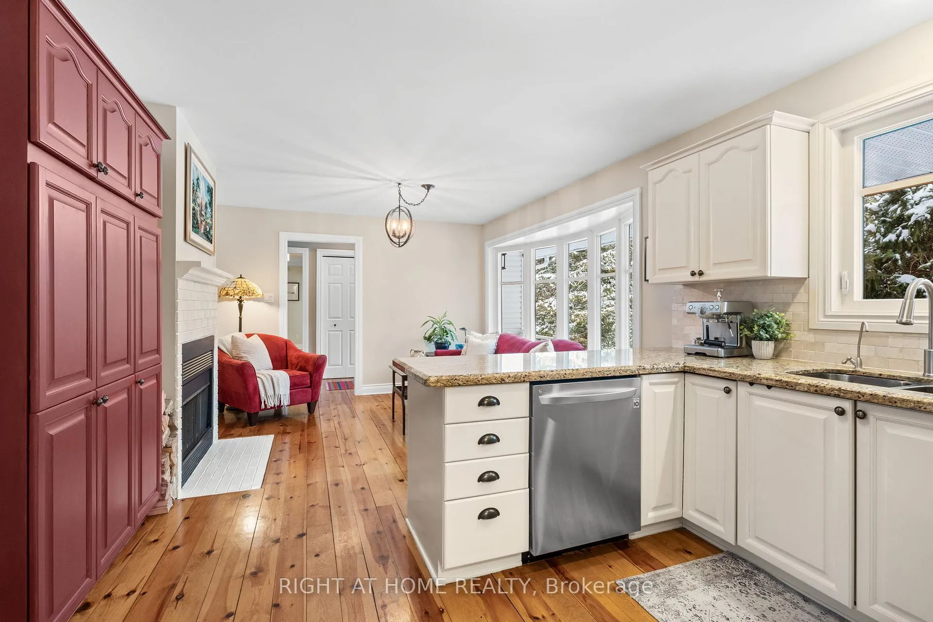 Photo 13 of 360 MCGREGOR Dr, Carleton Place, Beckwith Twp — HOMEH