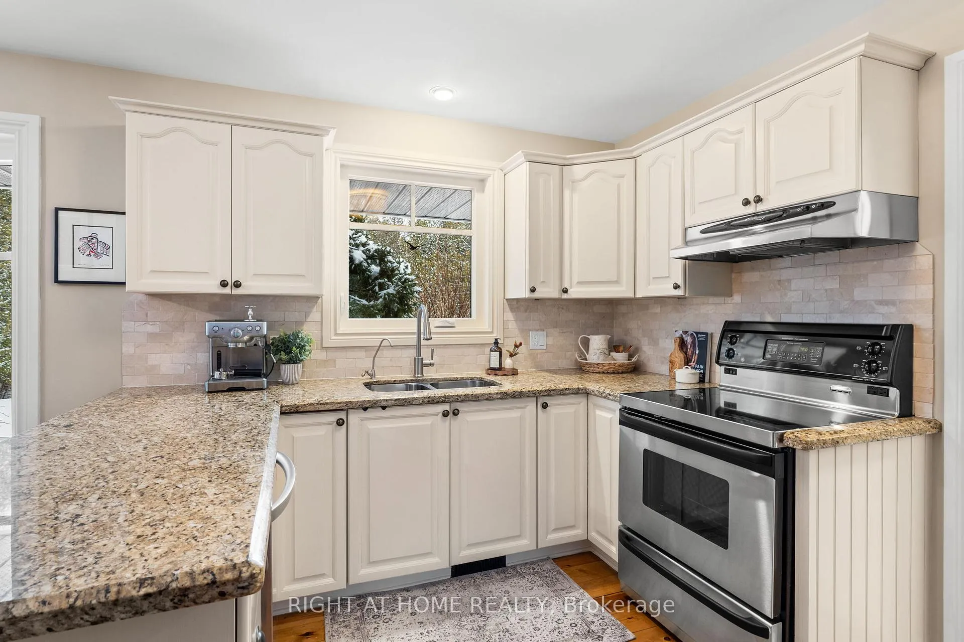 Photo 14 of 360 MCGREGOR Dr, Carleton Place, Beckwith Twp — HOMEH