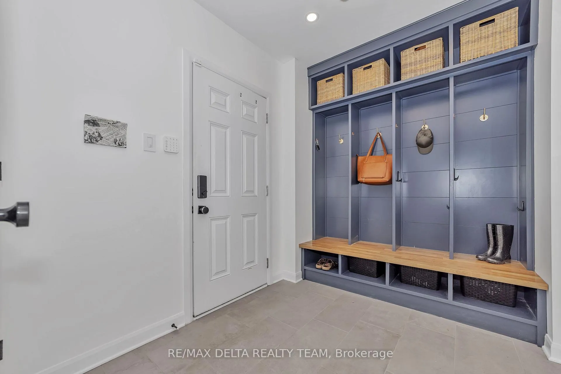 Photo 16 of 156 Aquarium Ave, Ottawa, Avalon West — HOMEH