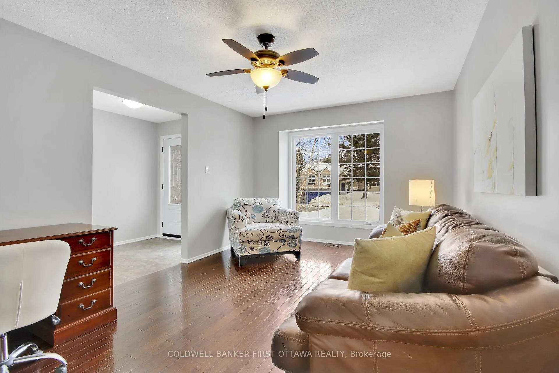Photo 5 of 176 Larkin Dr, Ottawa, Barrhaven - Pheasant Run — HOMEH