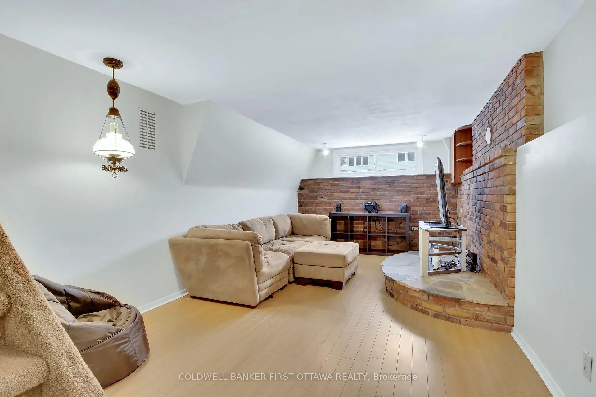 Photo 24 of 176 Larkin Dr, Ottawa, Barrhaven - Pheasant Run — HOMEH