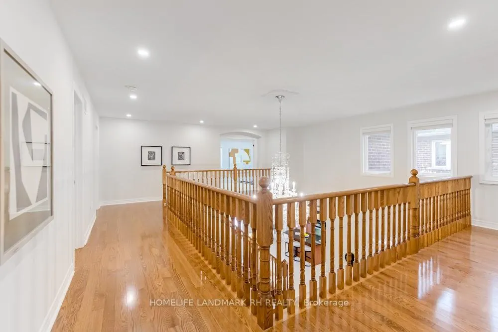 Photo 20 of 47 Herbert Wales Cres, Markham, Victoria Square — HOMEH