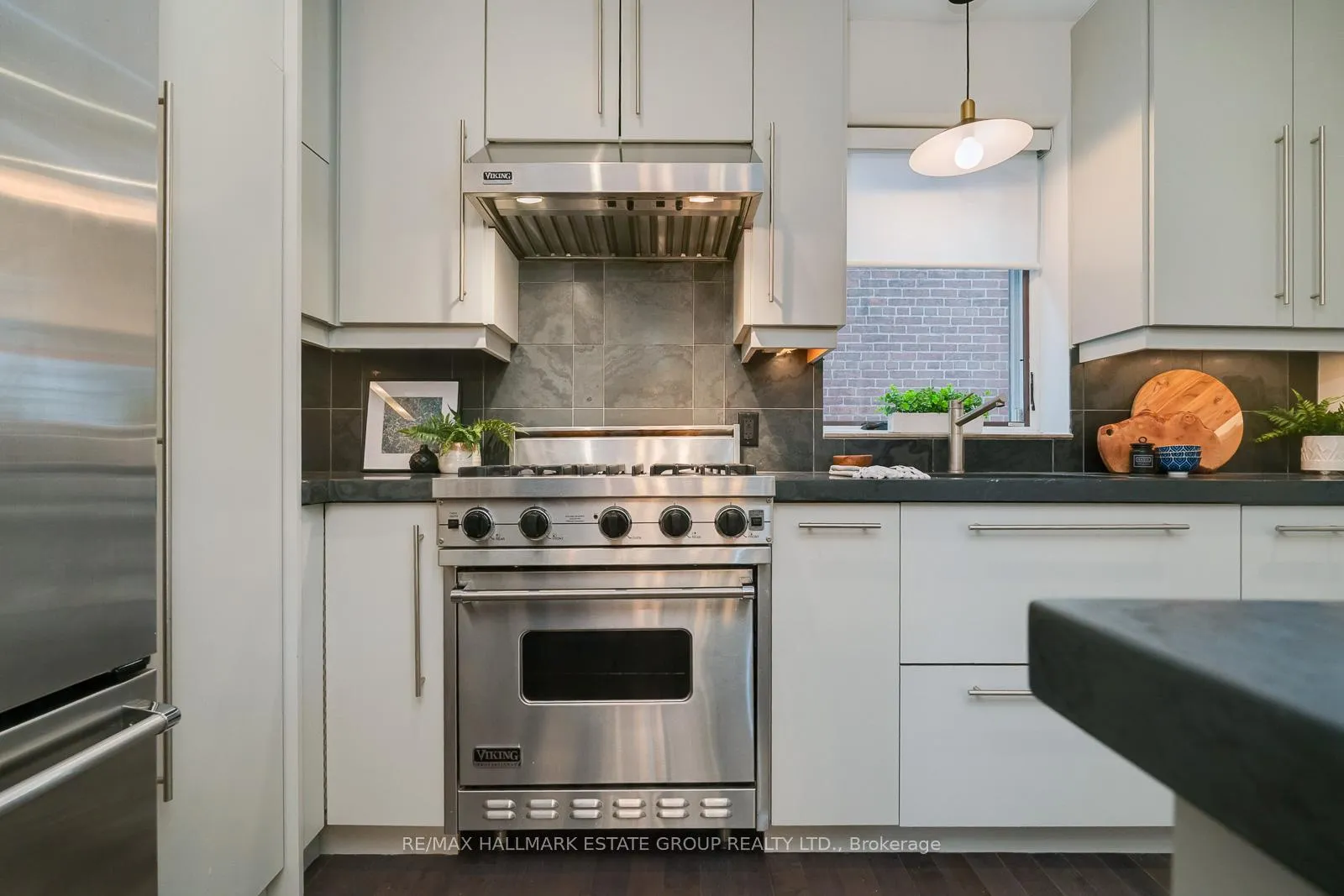 Photo 11 of 248 Strathmore Blvd, Toronto, Danforth — HOMEH