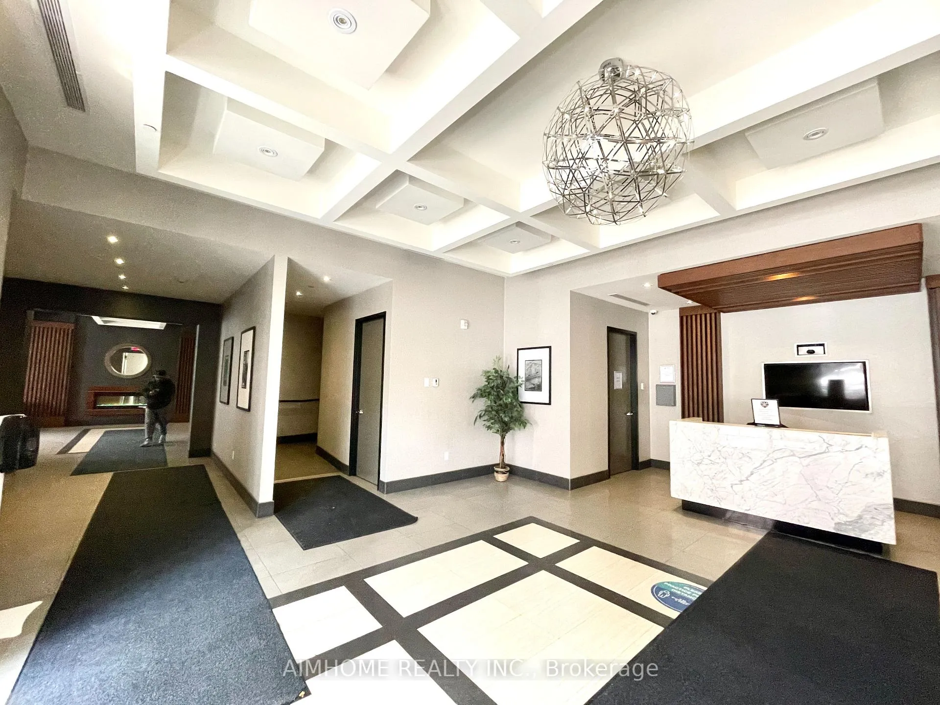 Photo 2 of Unit 509, 150 Main Street W, Hamilton, Central — HOMEH