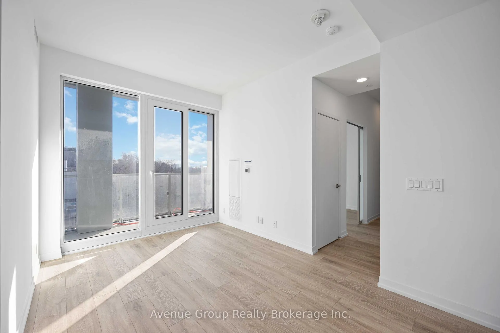 Photo 12 of Unit 827, 2020 Bathurst Street, Toronto, Humewood-Cedarvale — HOMEH