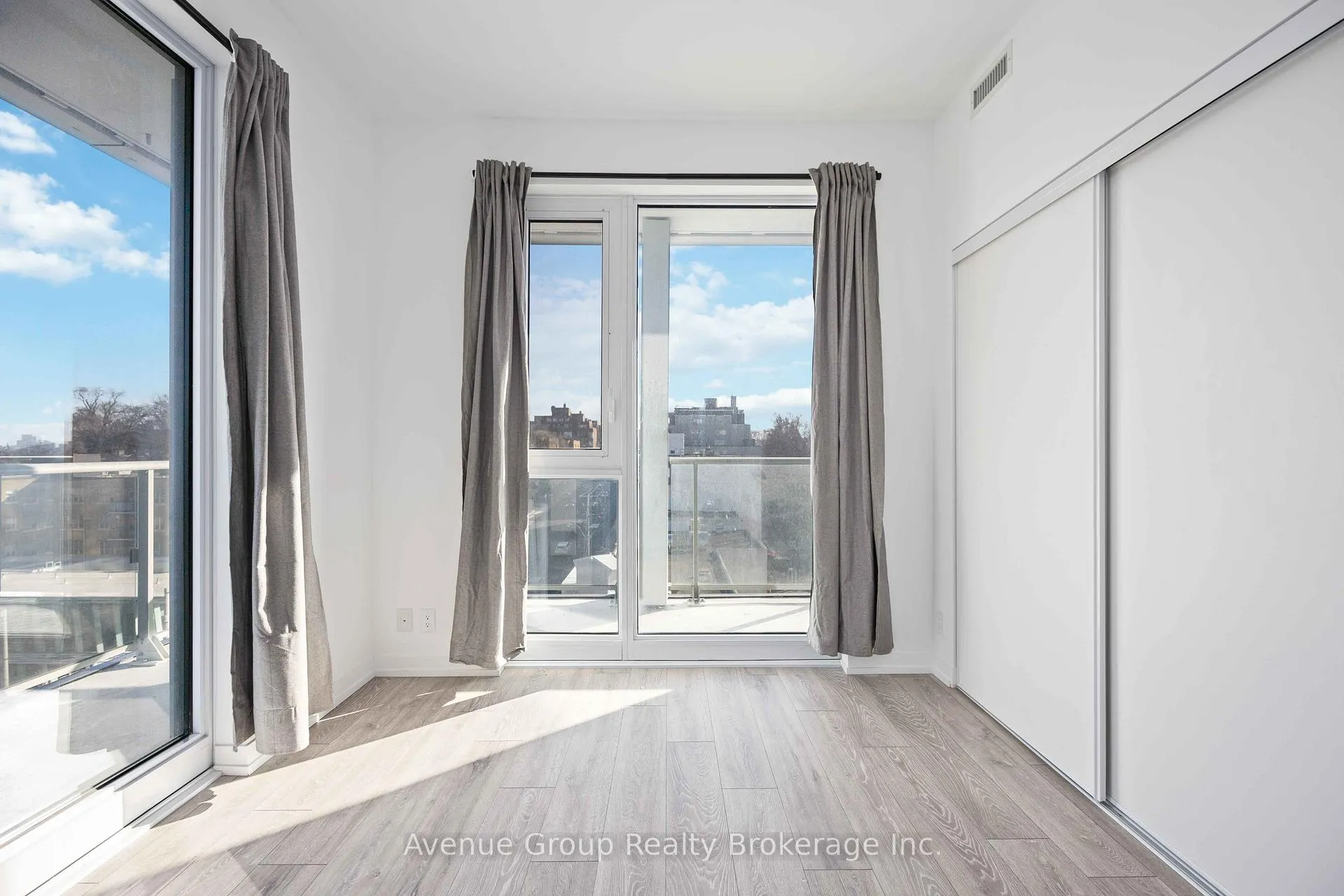 Photo 21 of Unit 827, 2020 Bathurst Street, Toronto, Humewood-Cedarvale — HOMEH