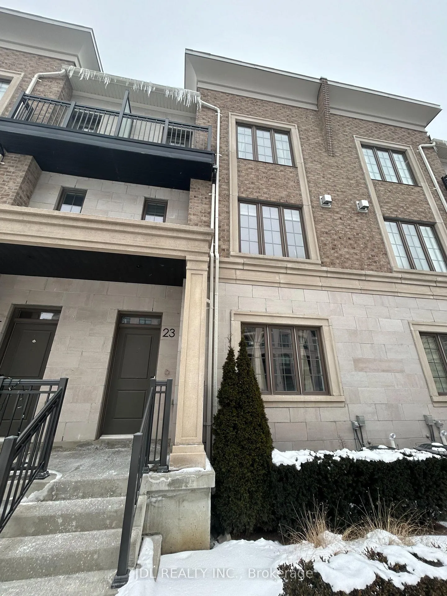 Photo 1 of 23 Village Parkway, Markham, Unionville — HOMEH
