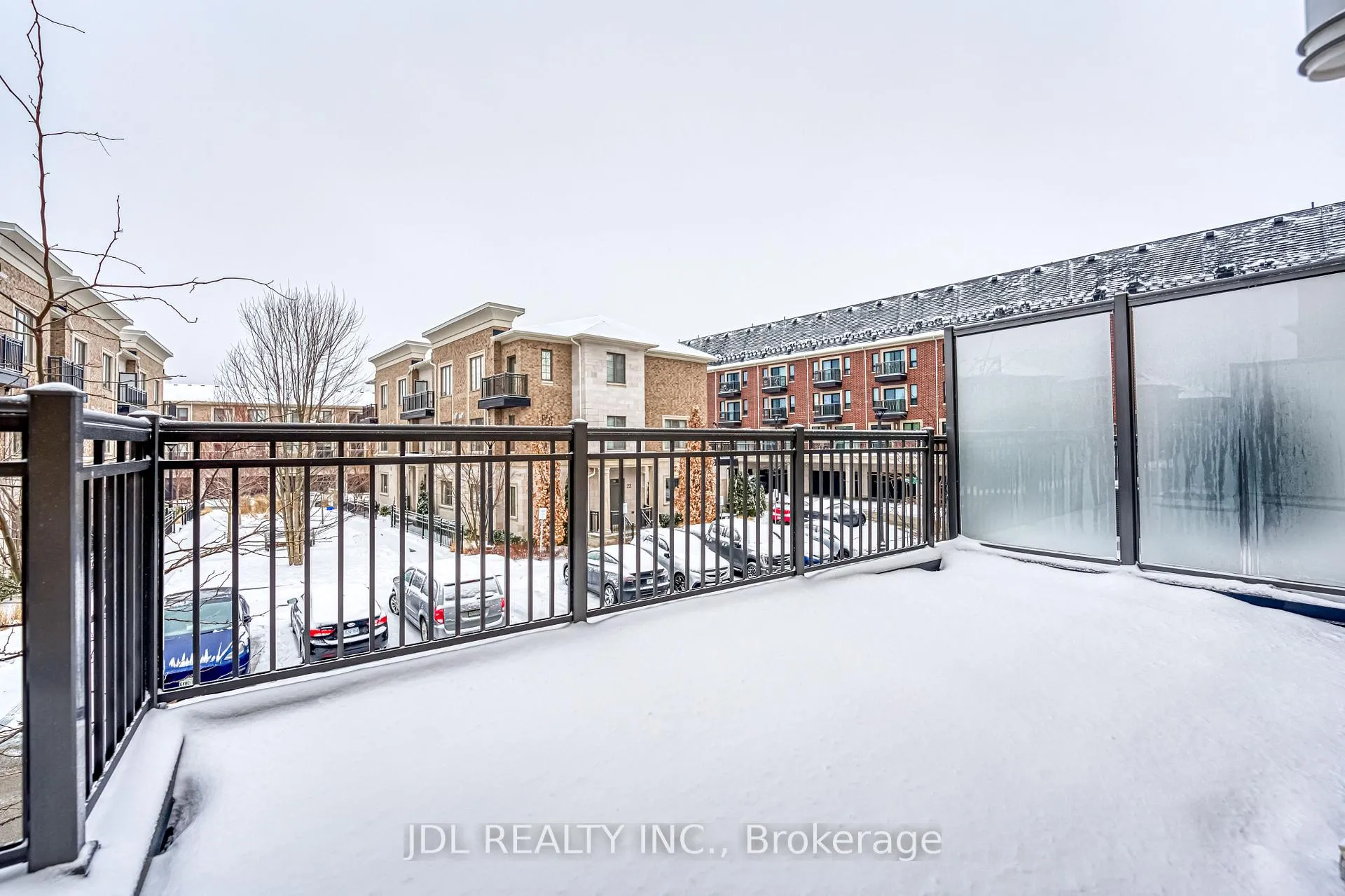 Photo 17 of 23 Village Parkway, Markham, Unionville — HOMEH