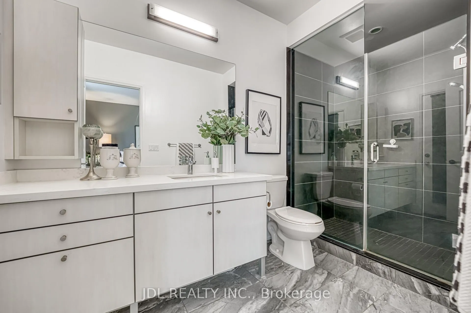 Photo 20 of 23 Village Parkway, Markham, Unionville — HOMEH