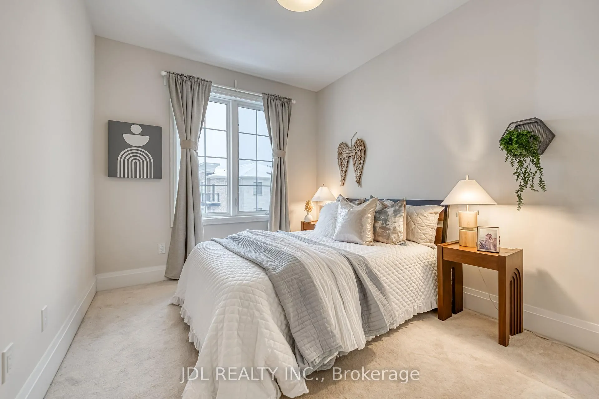 Photo 23 of 23 Village Parkway, Markham, Unionville — HOMEH