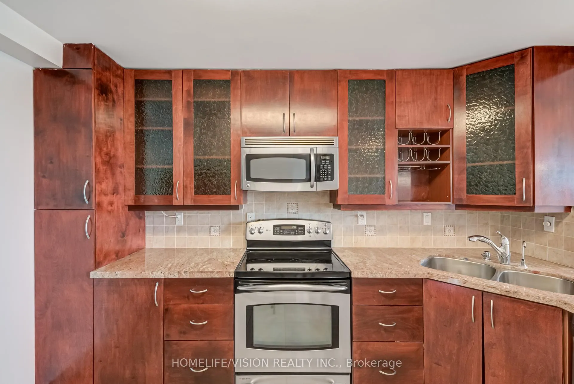 Photo 22 of Unit 708, 7460 Bathurst Street, Vaughan, Brownridge — HOMEH