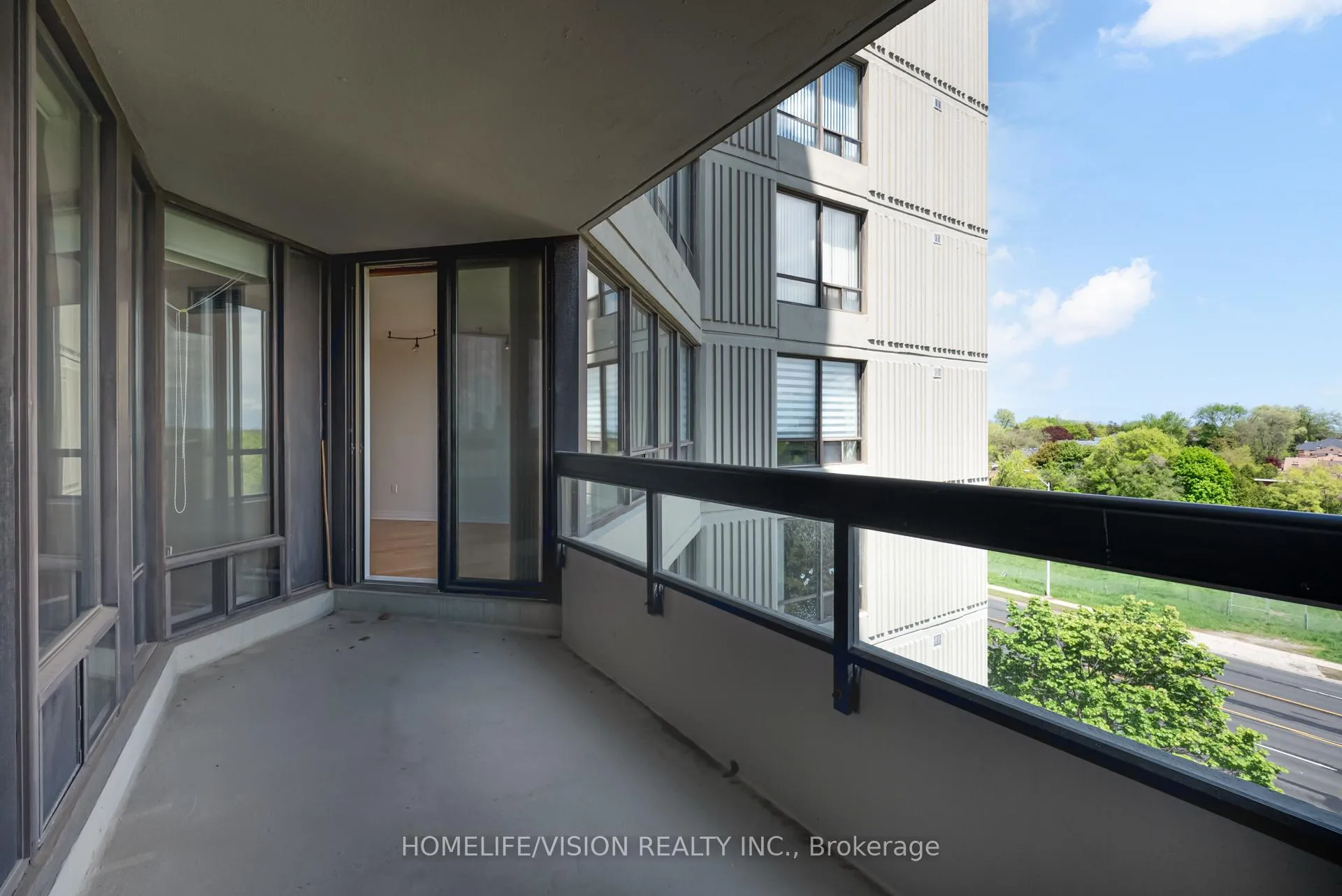 Photo 38 of Unit 708, 7460 Bathurst Street, Vaughan, Brownridge — HOMEH