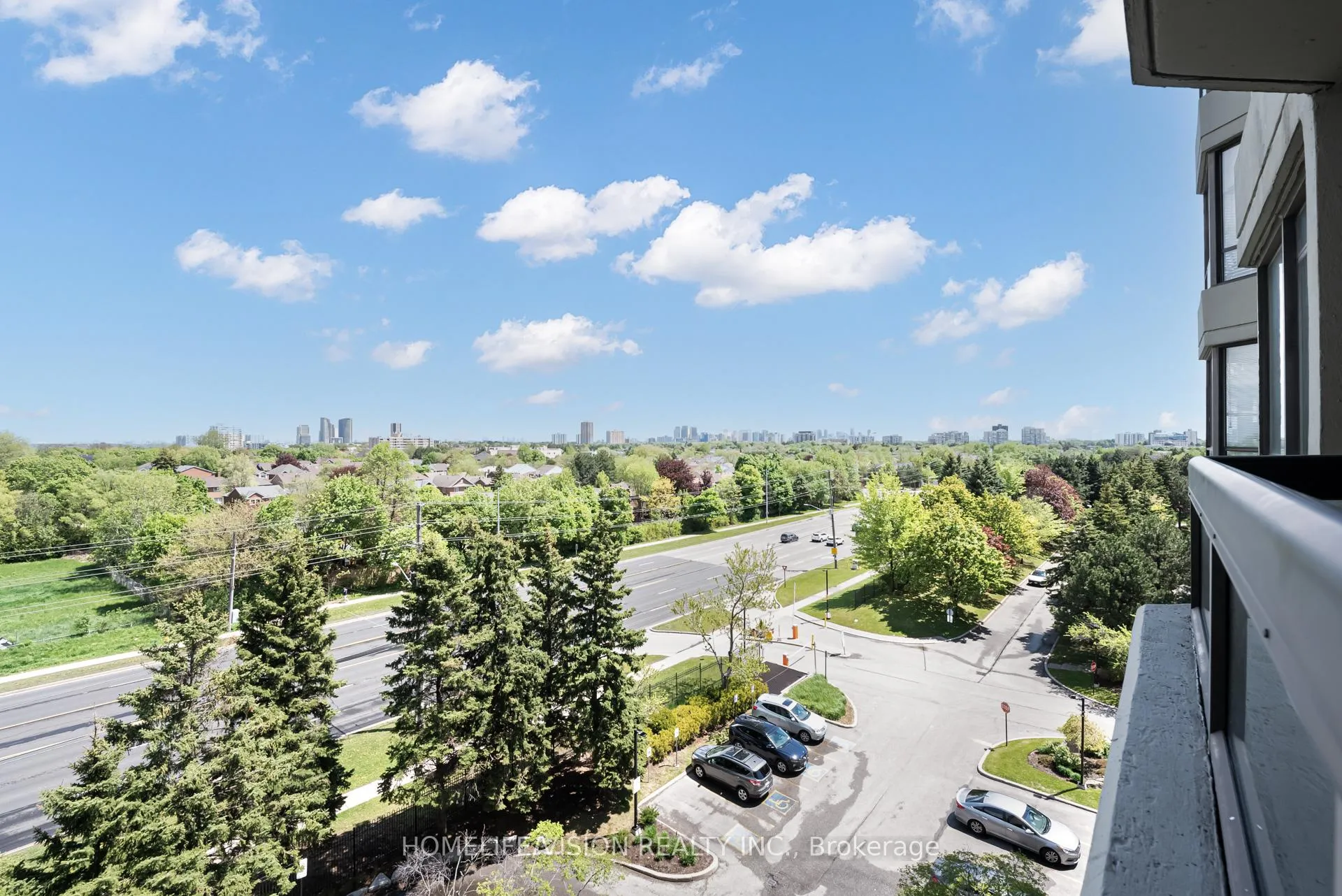 Photo 39 of Unit 708, 7460 Bathurst Street, Vaughan, Brownridge — HOMEH