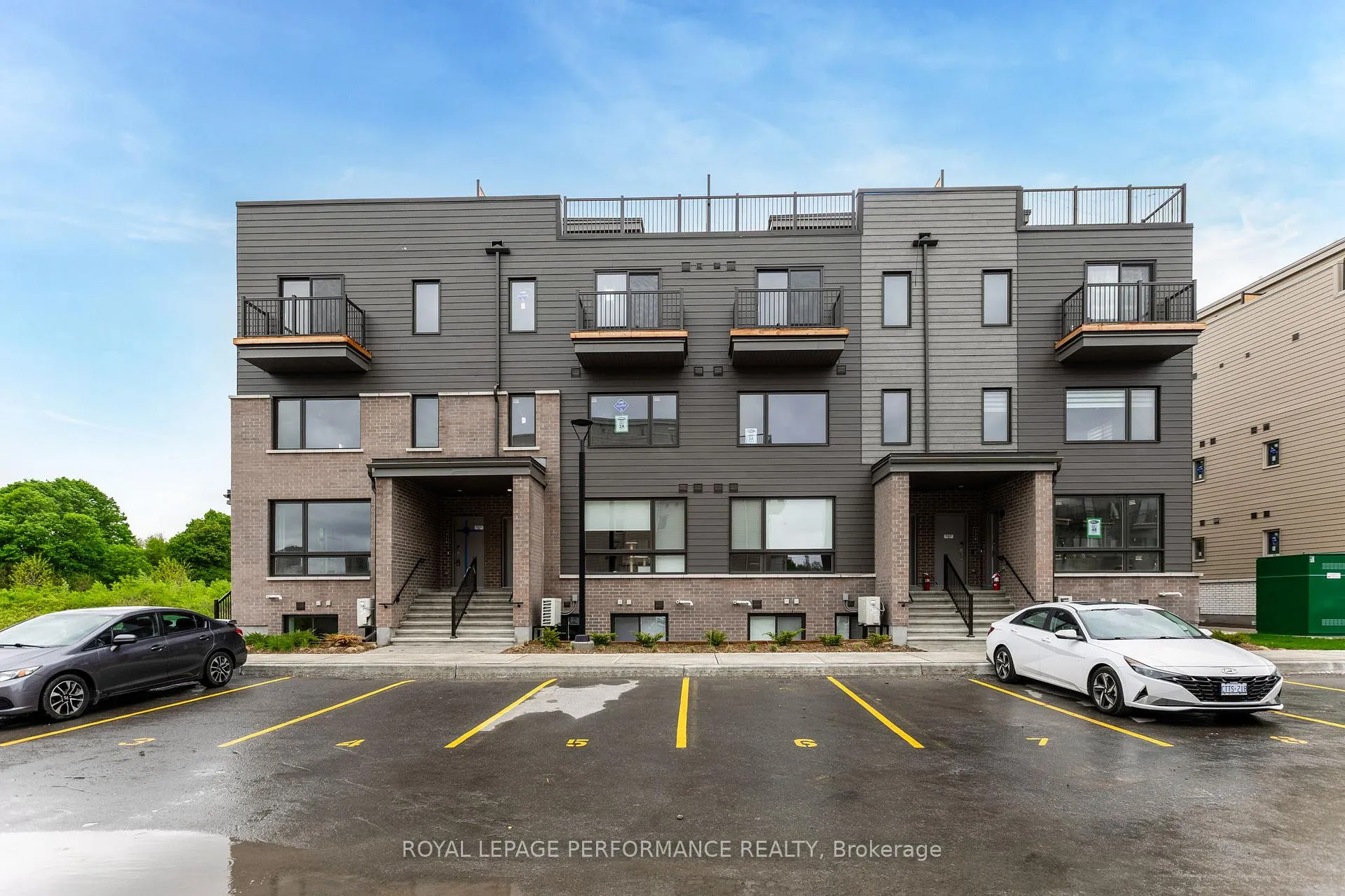 Photo 1 of 318 Mishi Private, Ottawa, CFB Rockcliffe and Area — HOMEH